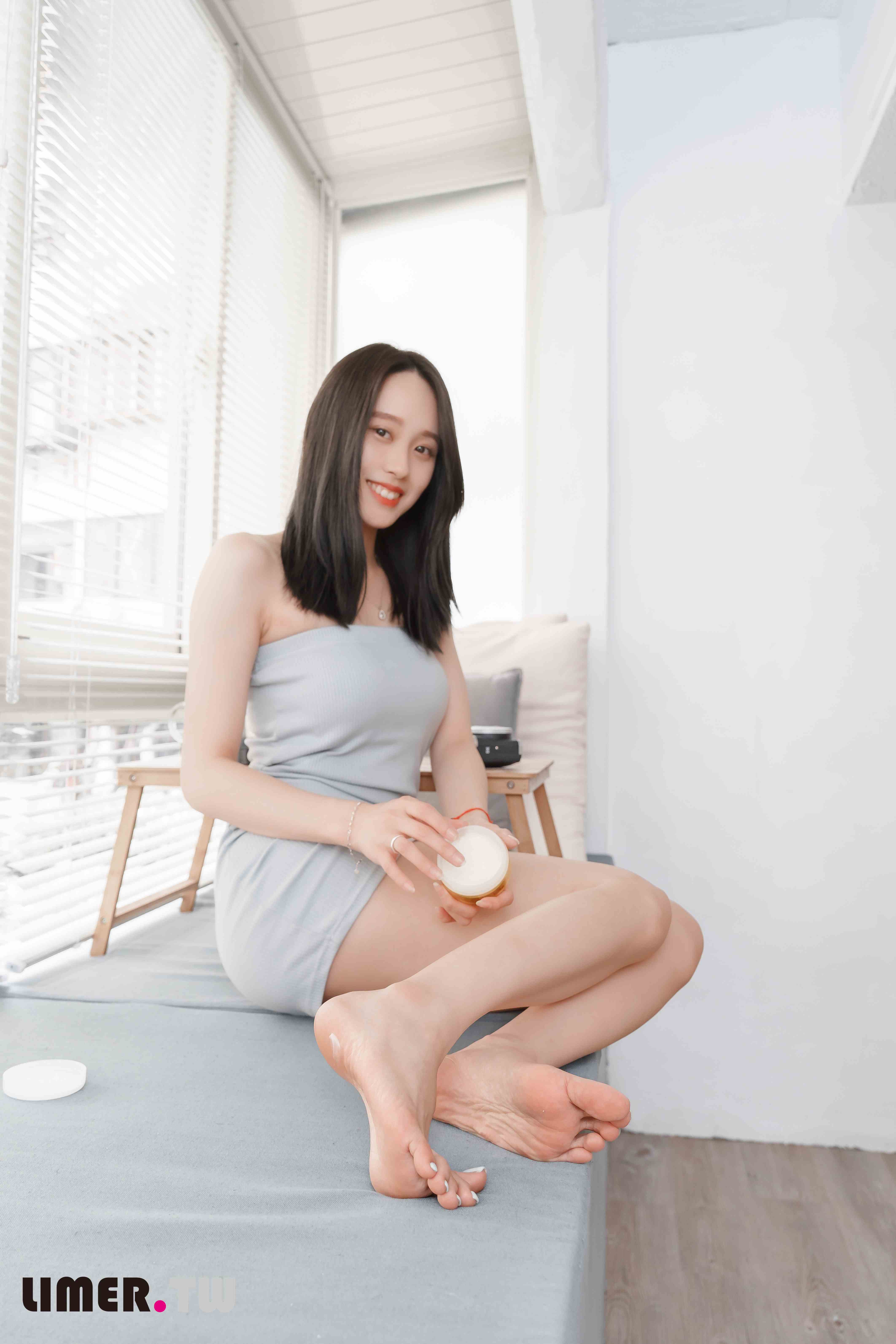 China Beauty Legs and feet 614