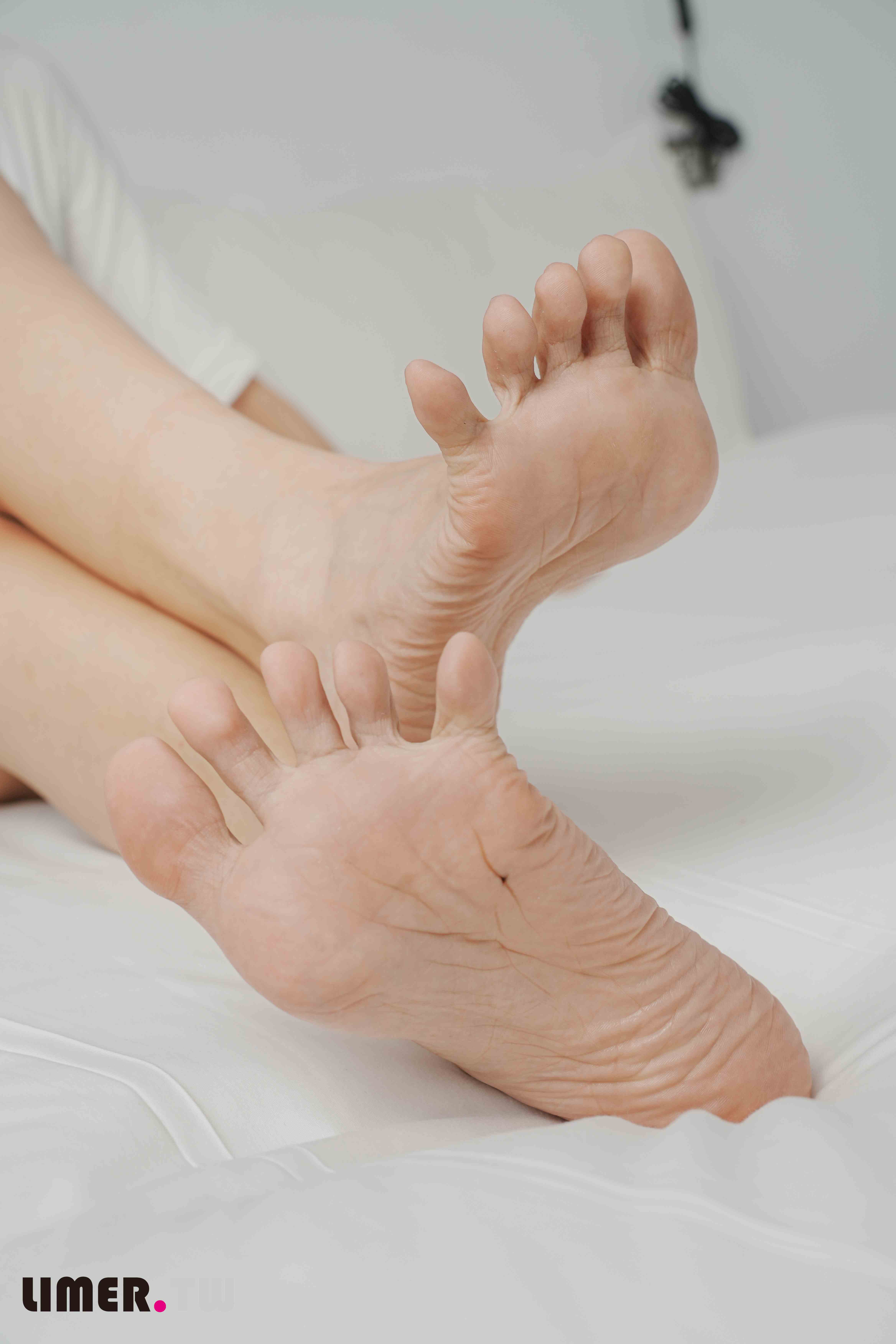 China Beauty Legs and feet 615