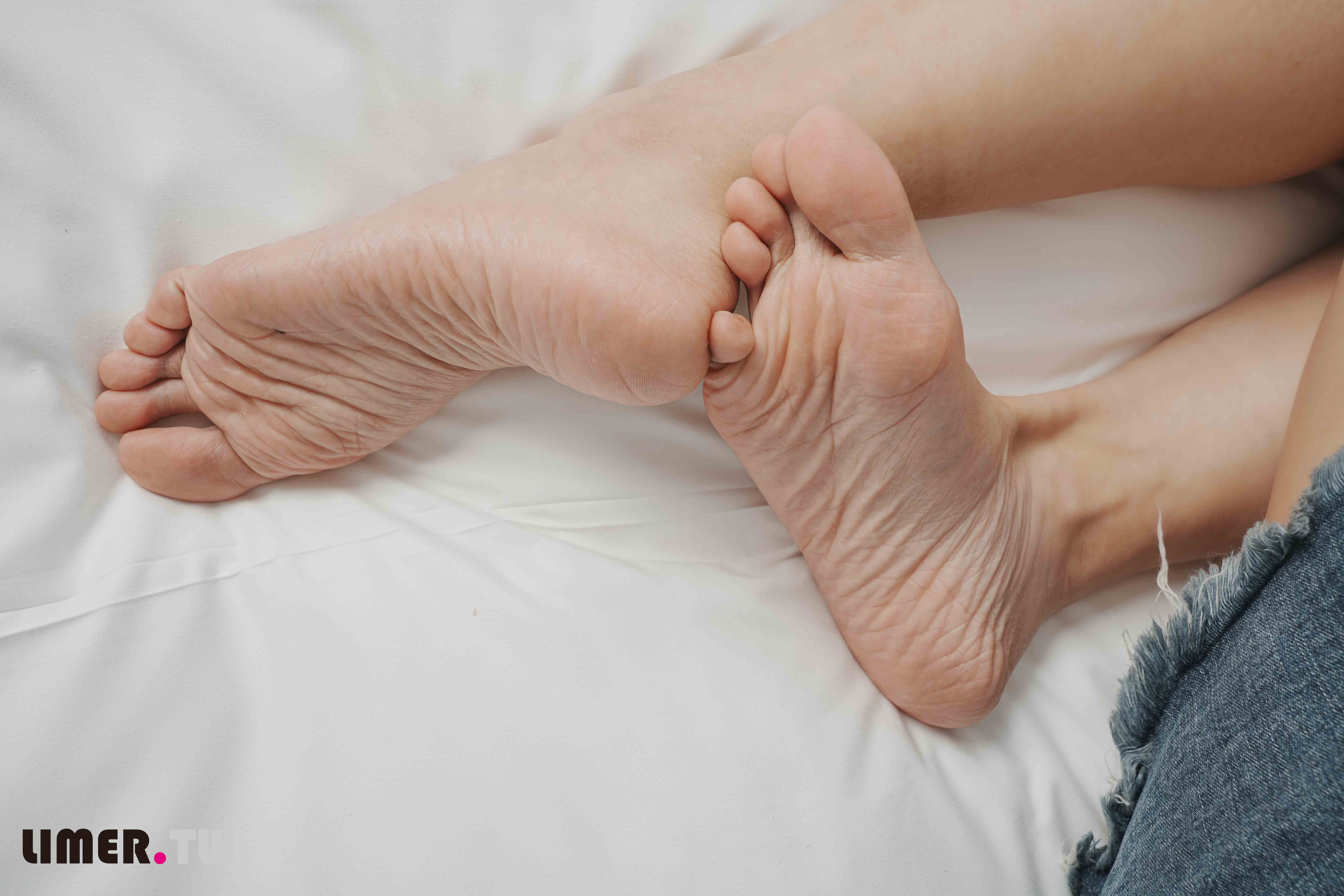 China Beauty Legs and feet 615