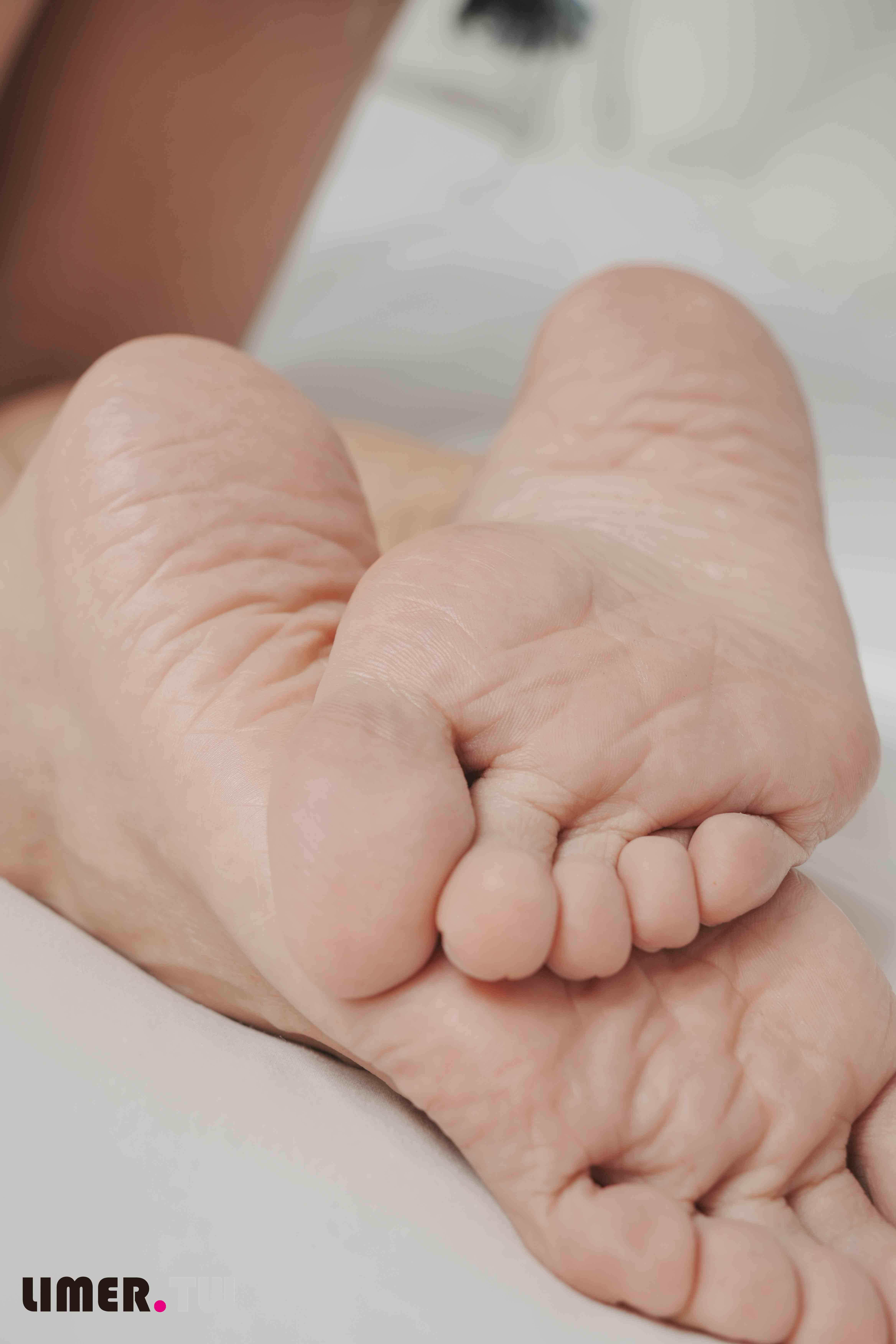 China Beauty Legs and feet 615