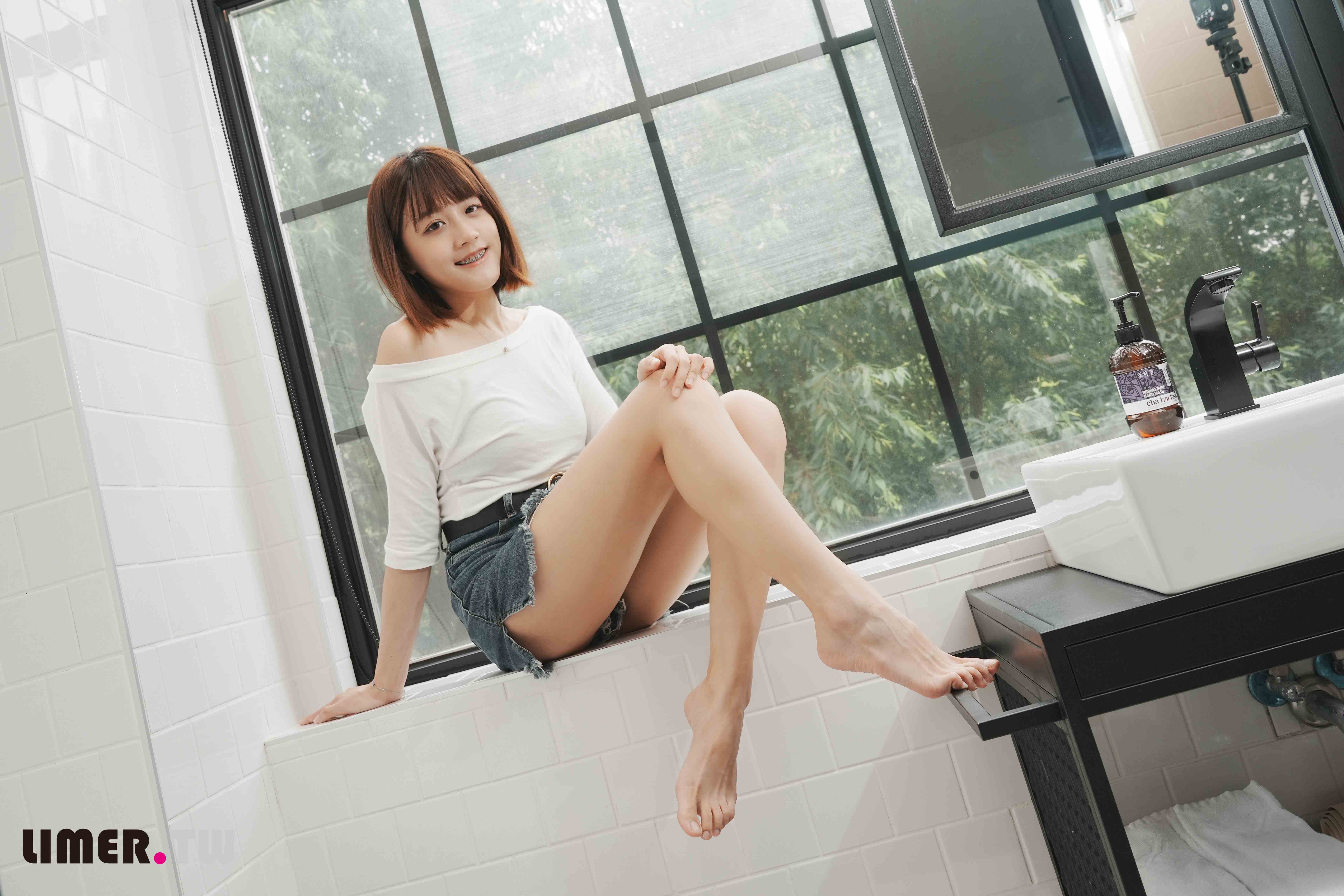 China Beauty Legs and feet 615