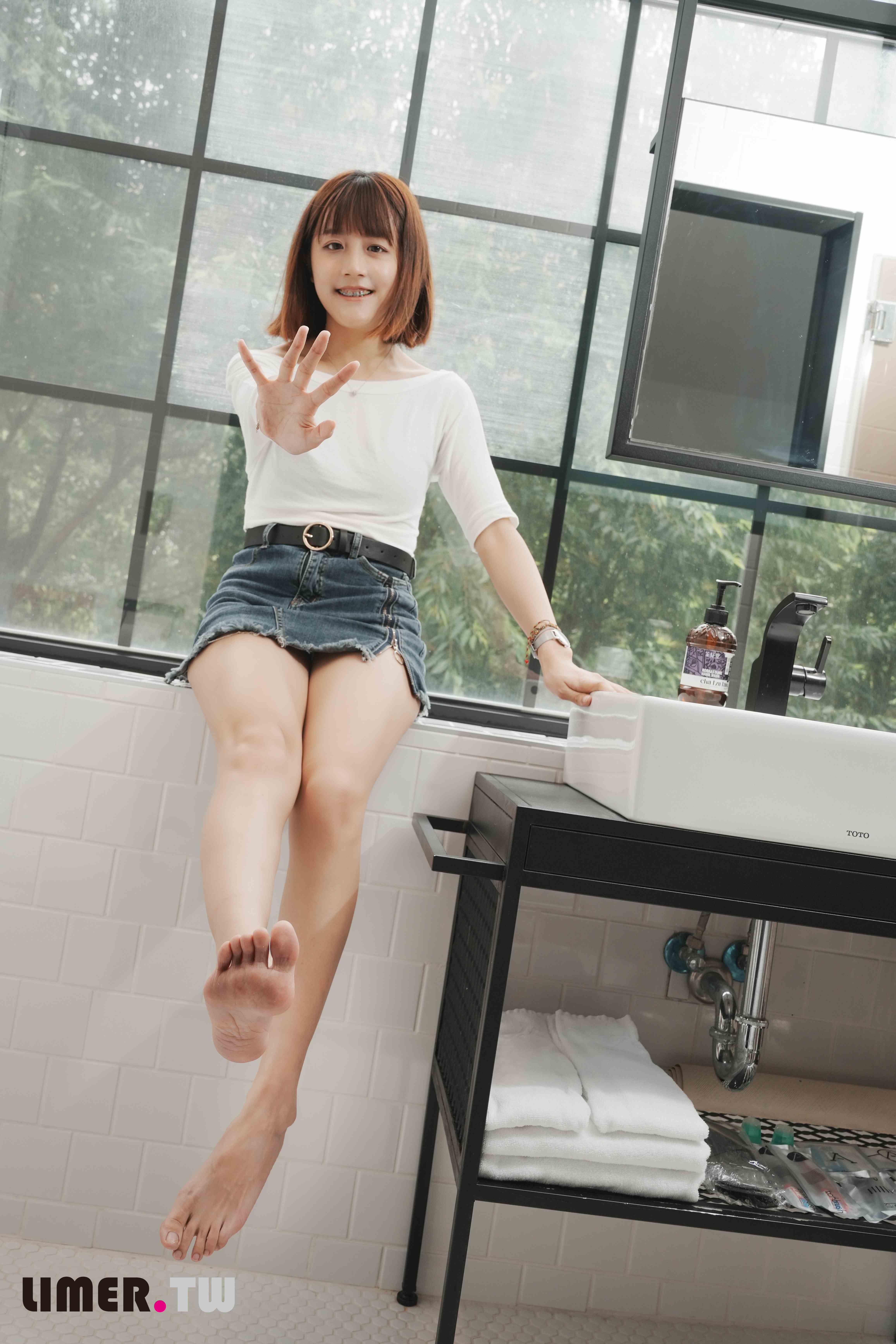 China Beauty Legs and feet 615