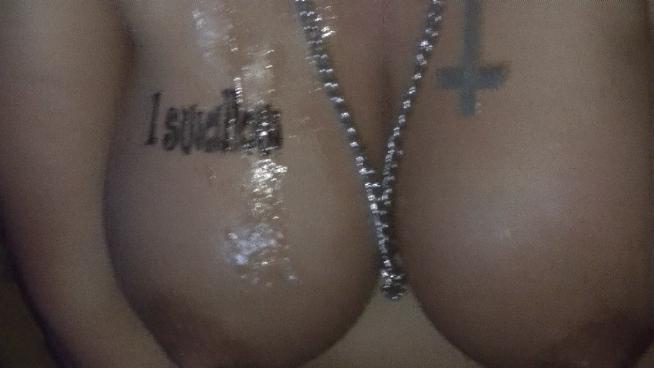 Iris sexy french slut