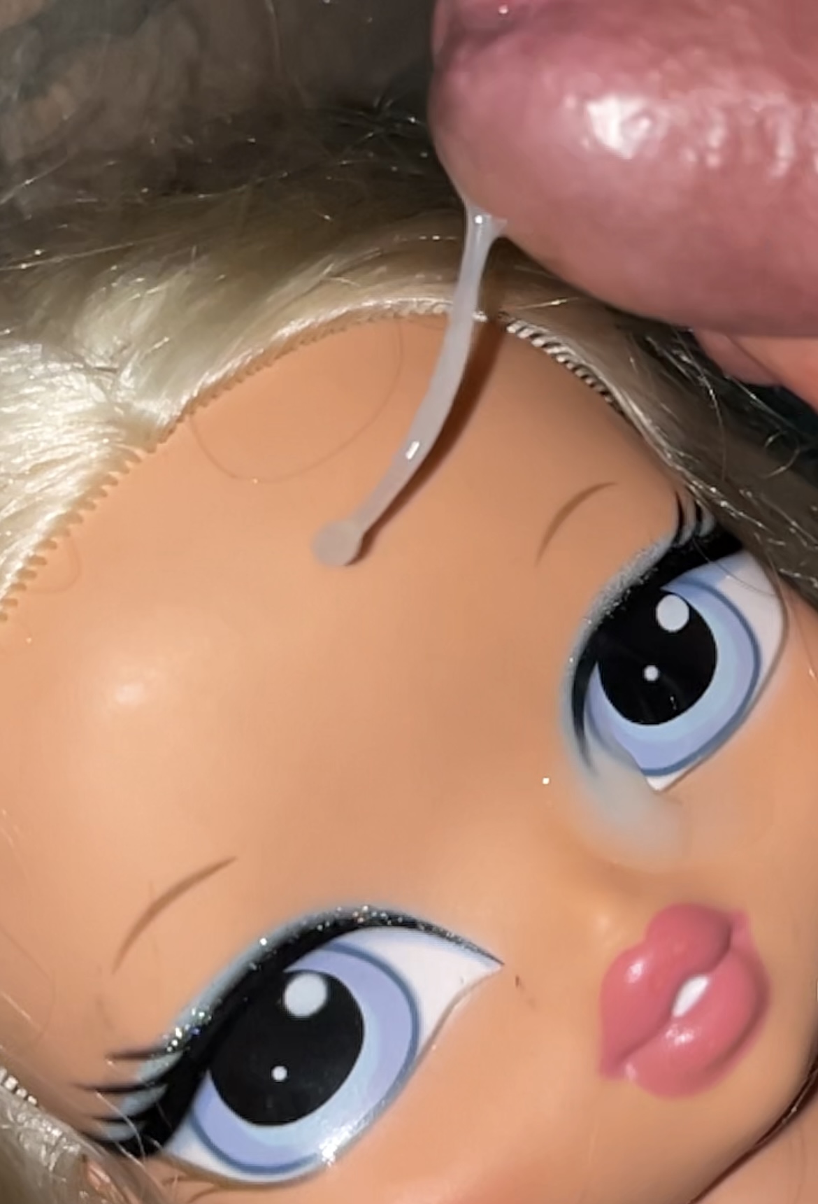 Smelly Blonde secondhand store doll cumshot