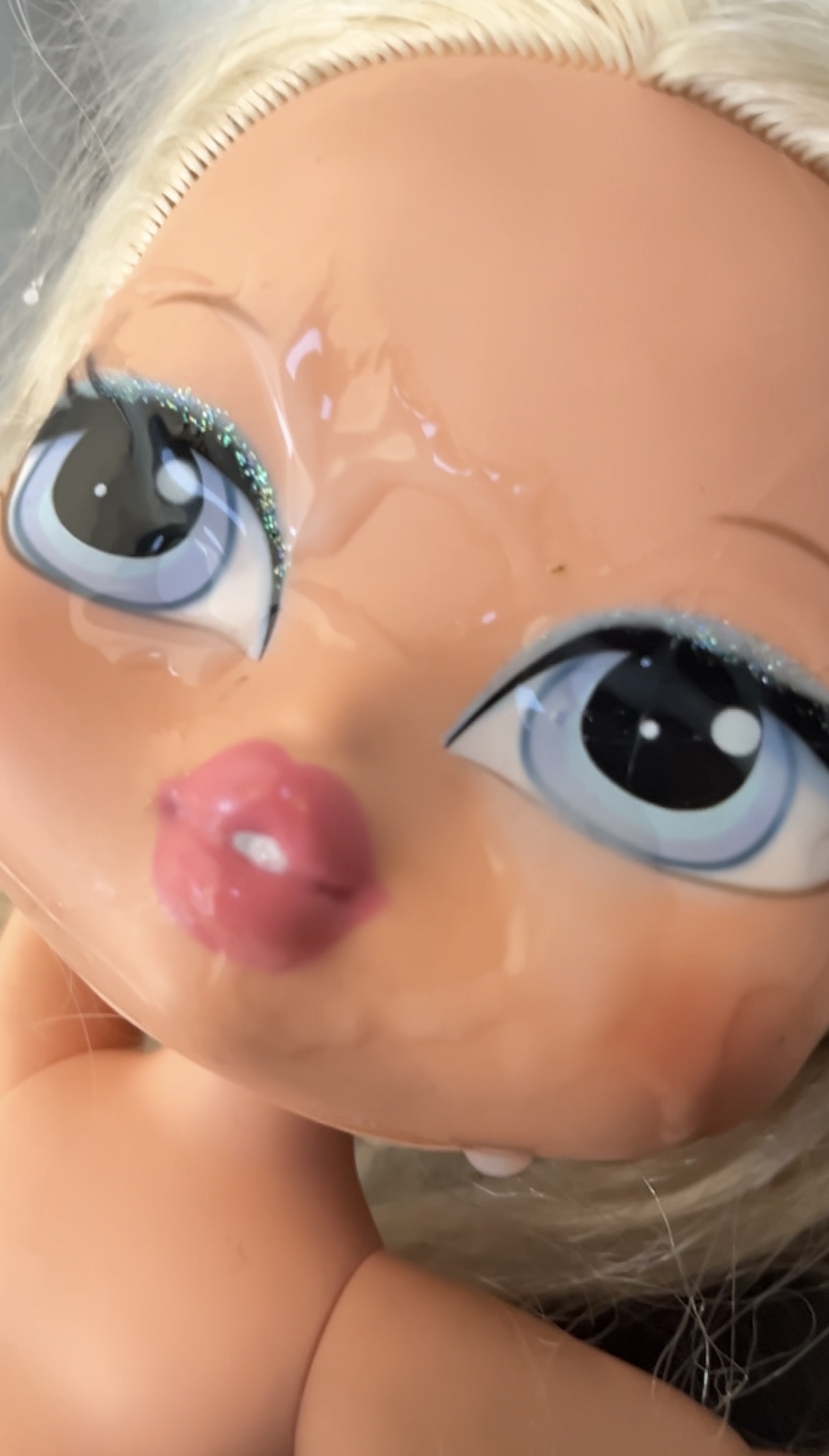 Smelly Blonde secondhand store doll cumshot