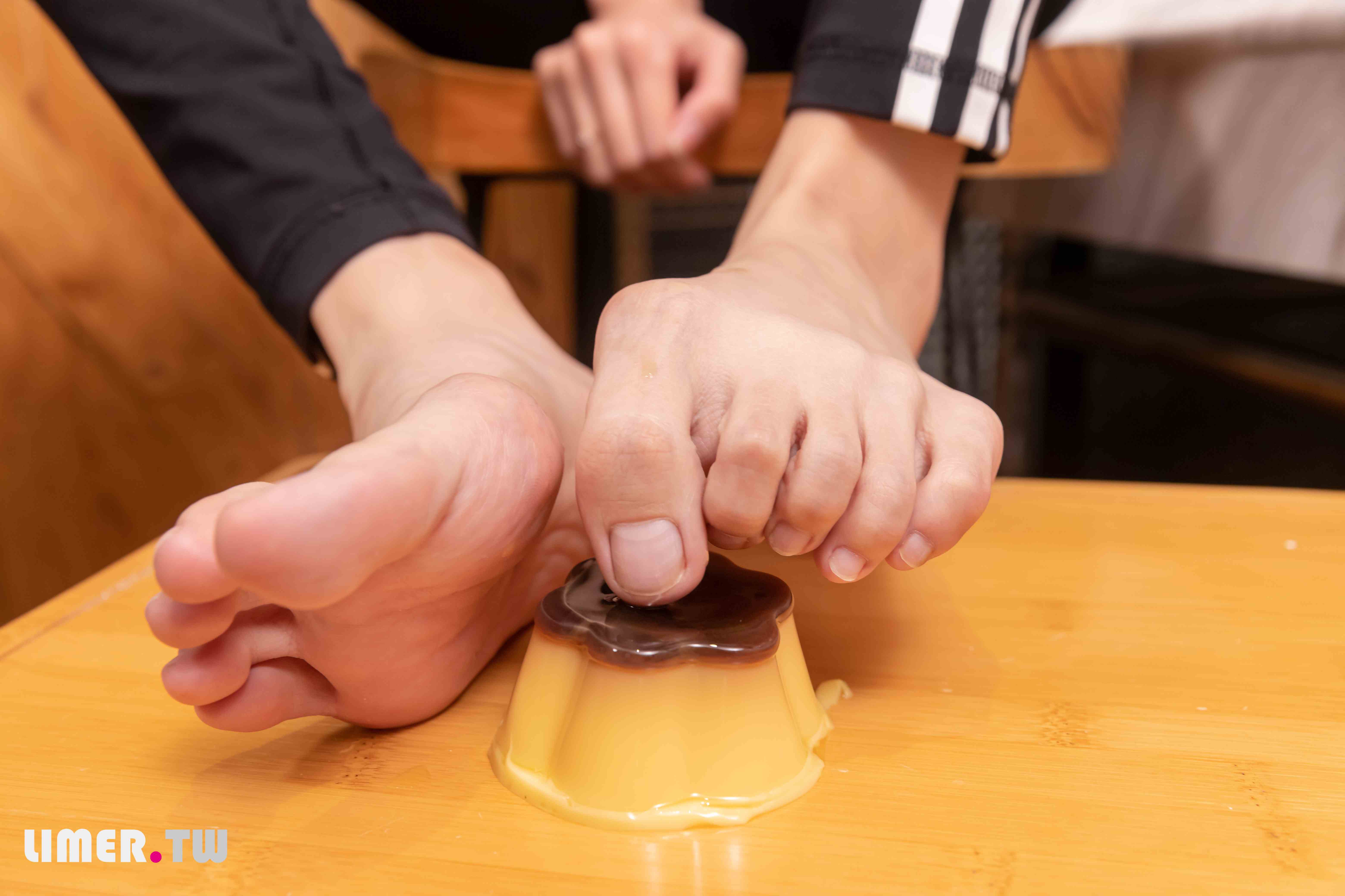 China Beauty Legs and feet 617