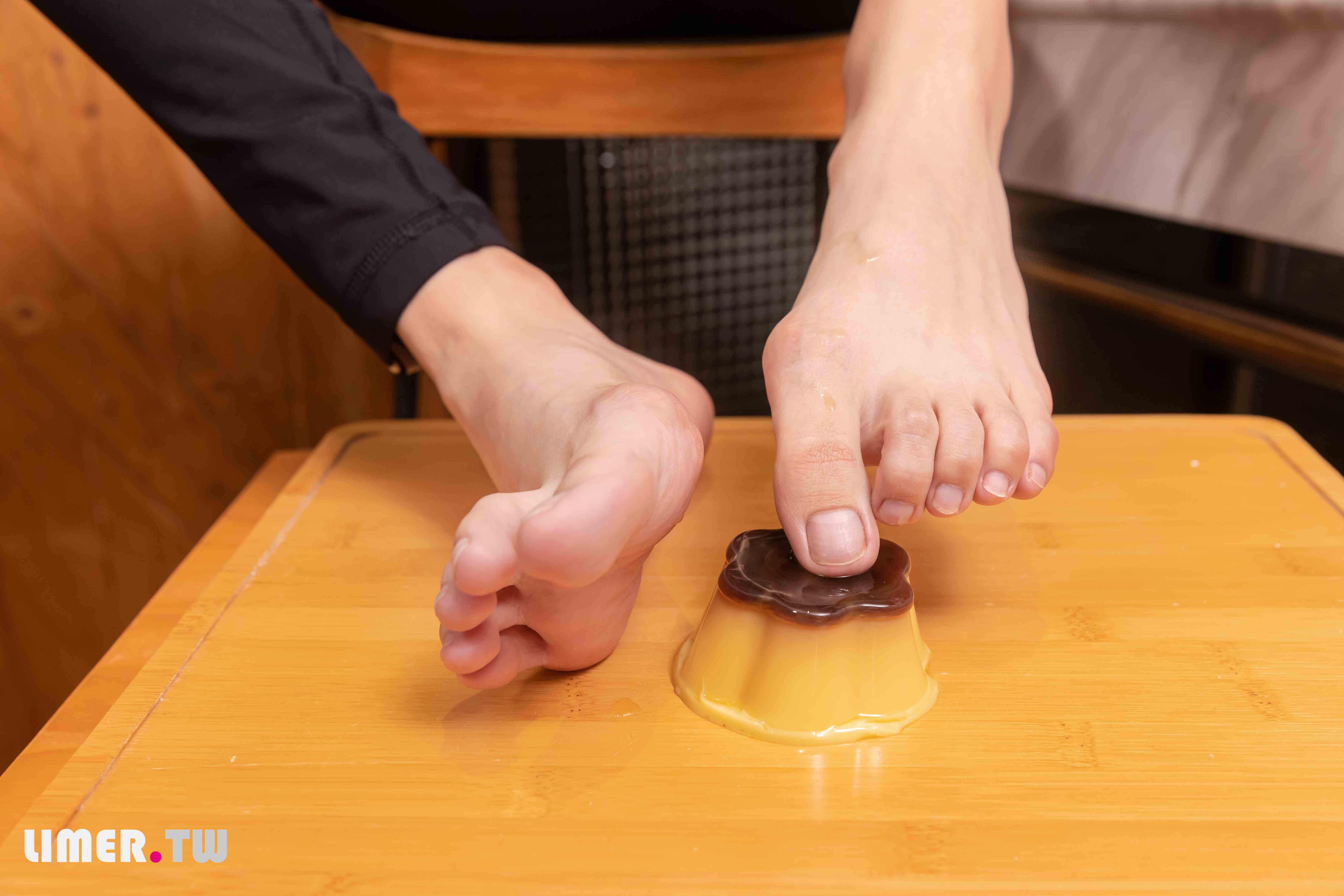 China Beauty Legs and feet 617