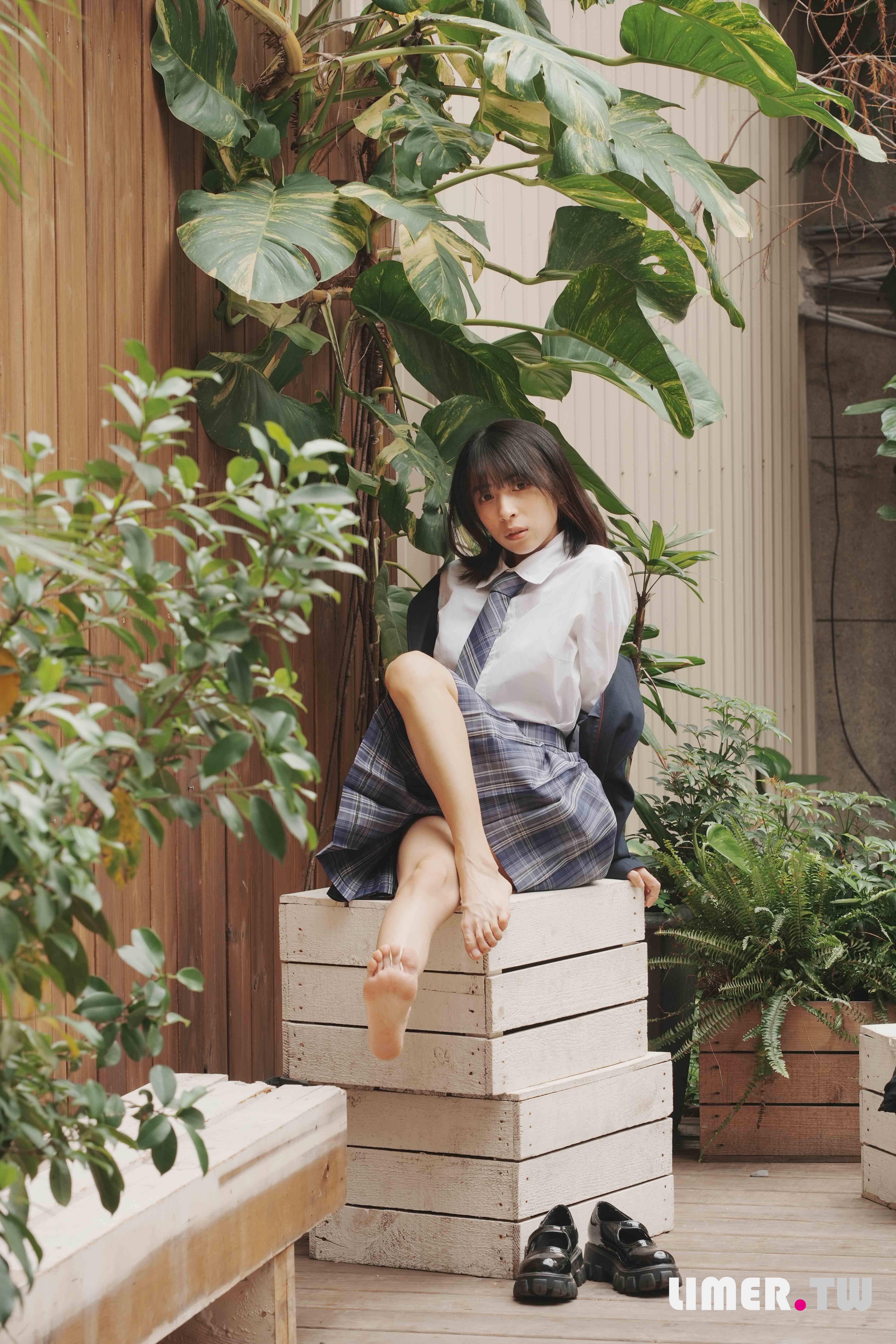 China Beauty Legs and feet 618