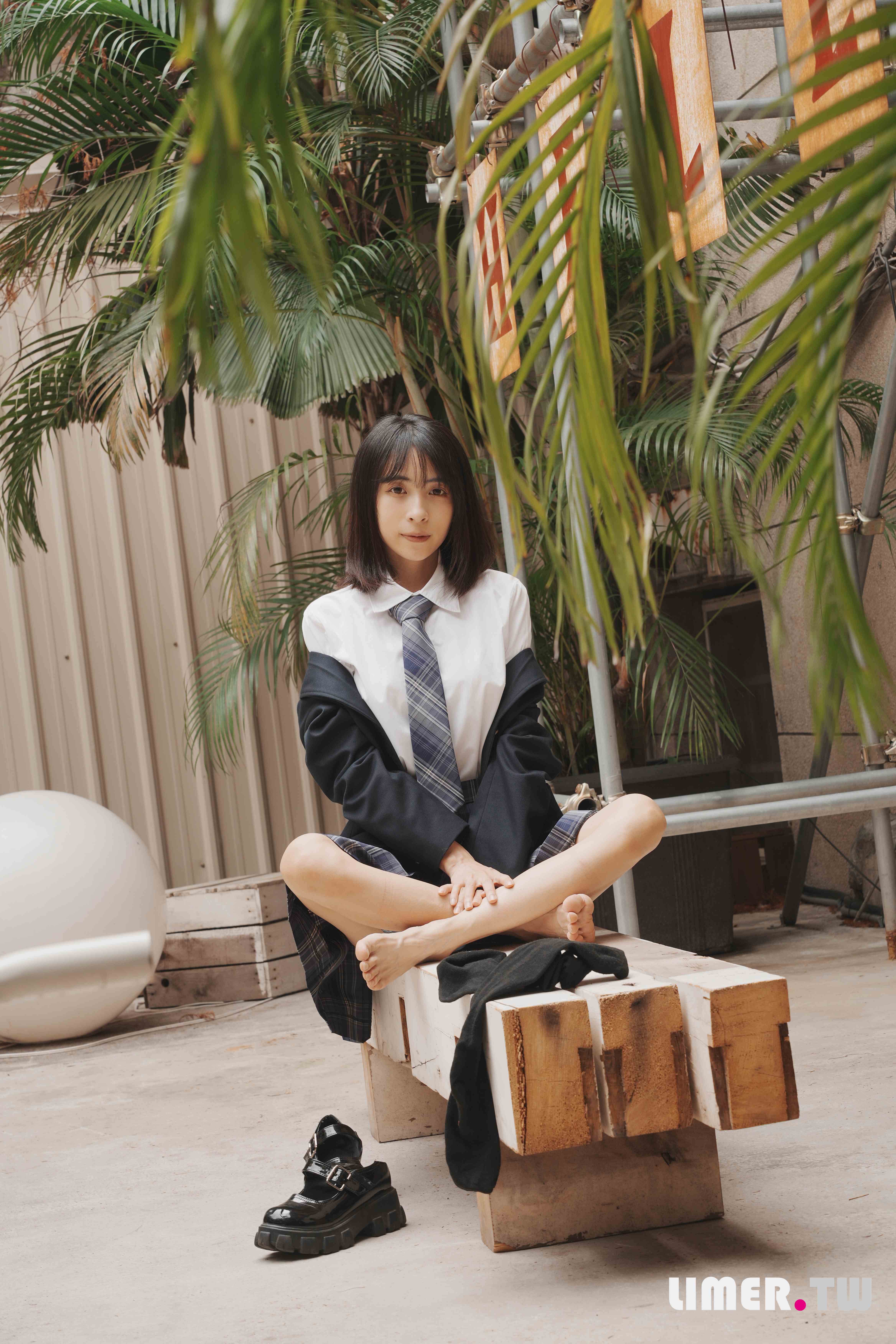 China Beauty Legs and feet 618