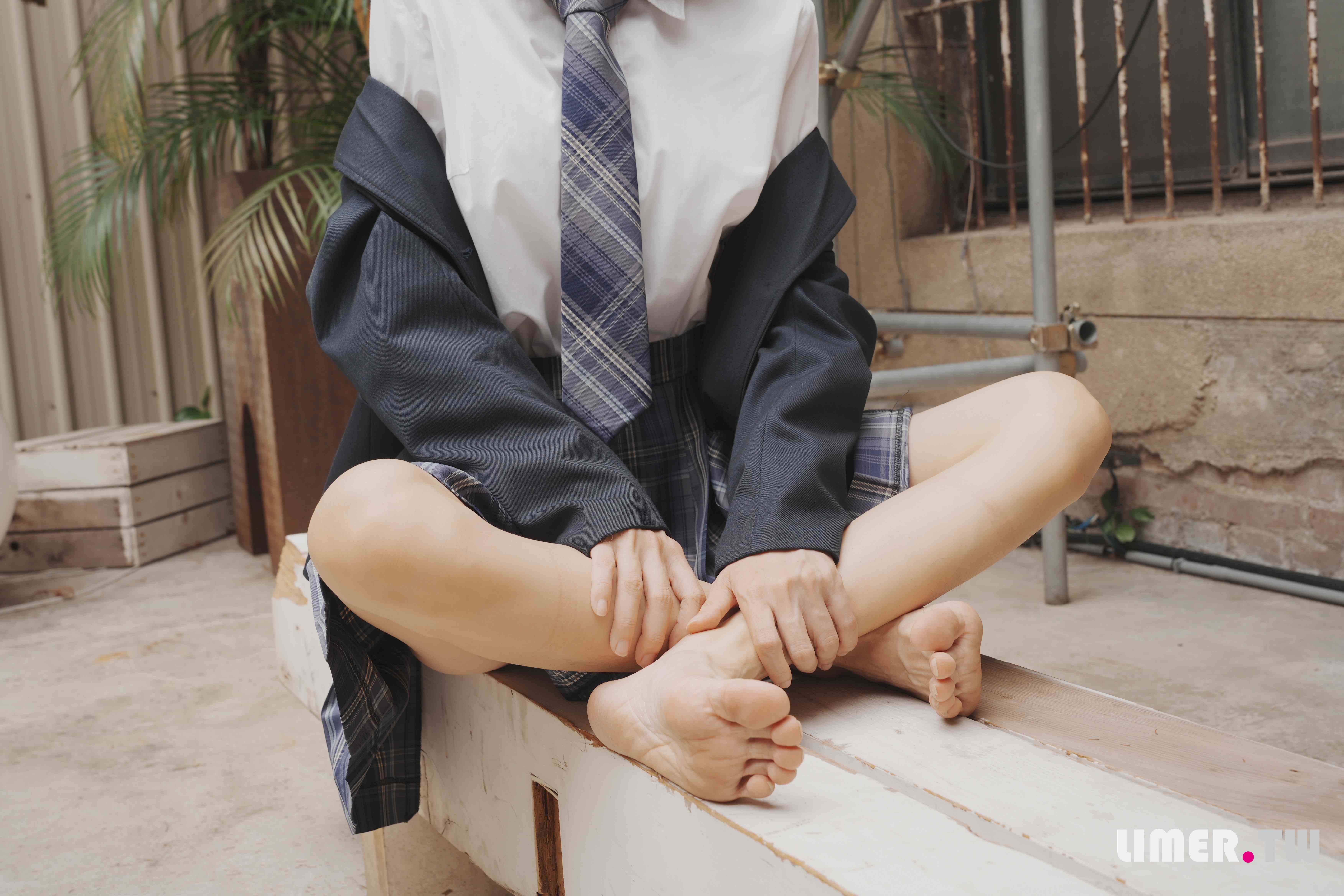 China Beauty Legs and feet 618