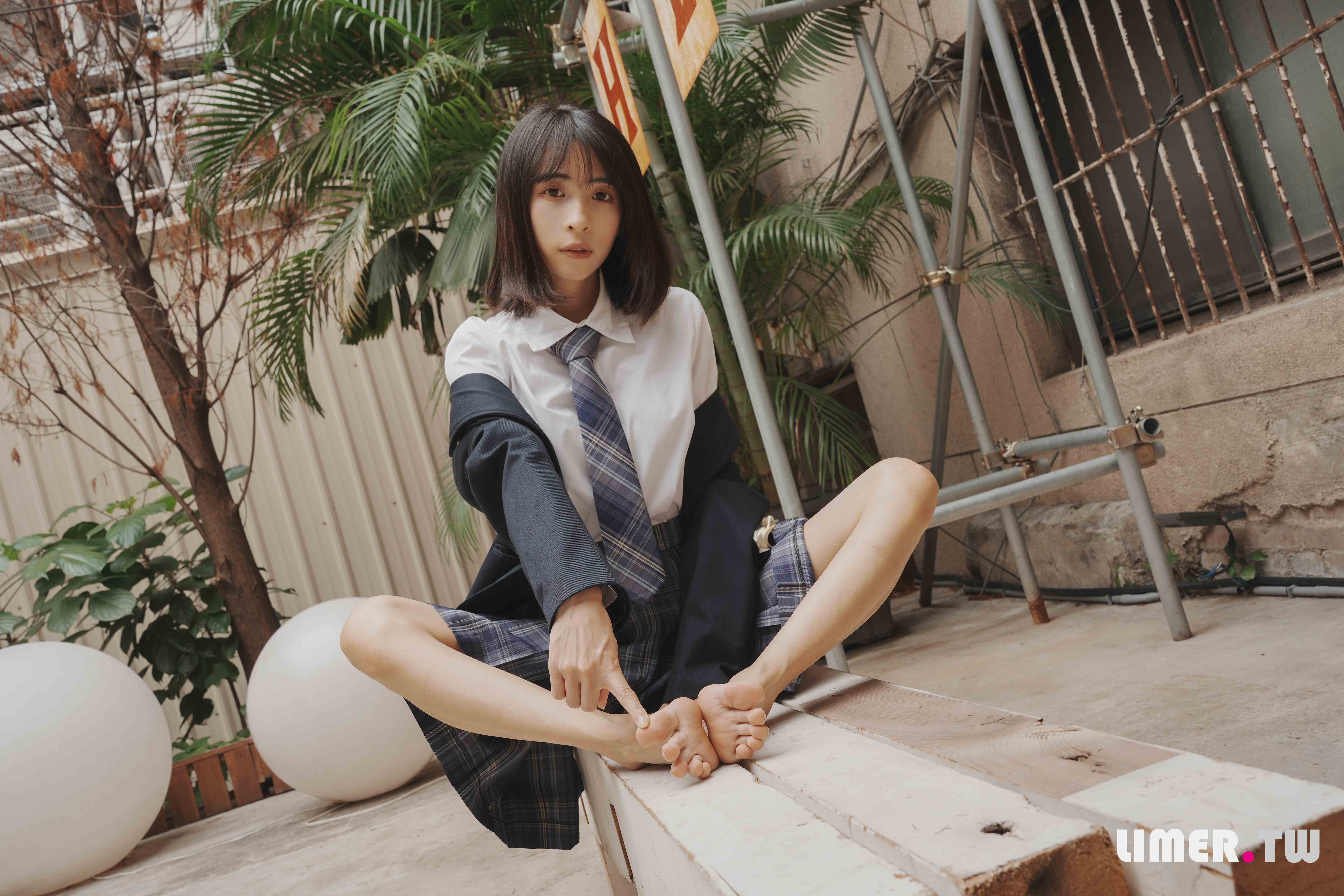 China Beauty Legs and feet 618