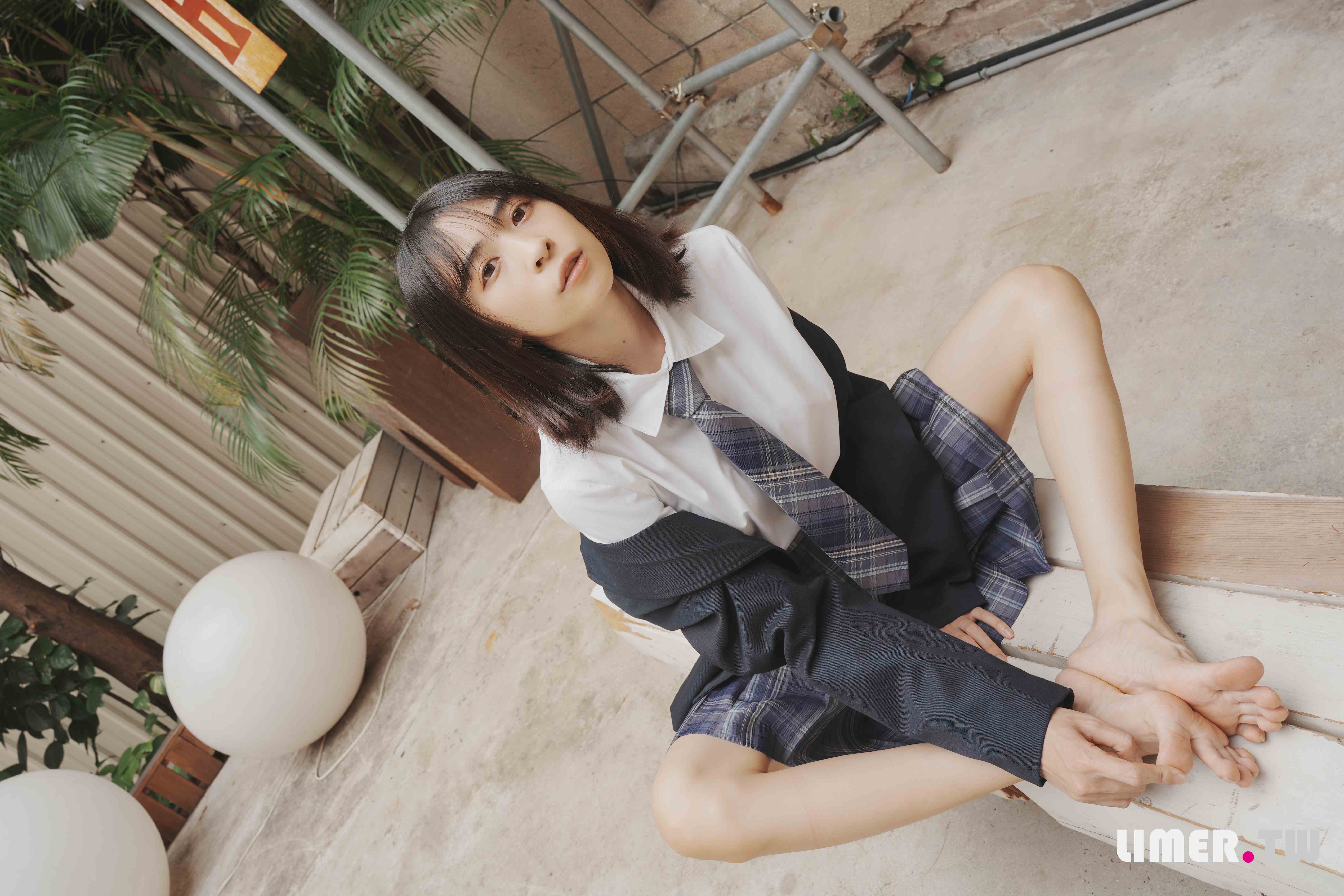 China Beauty Legs and feet 618