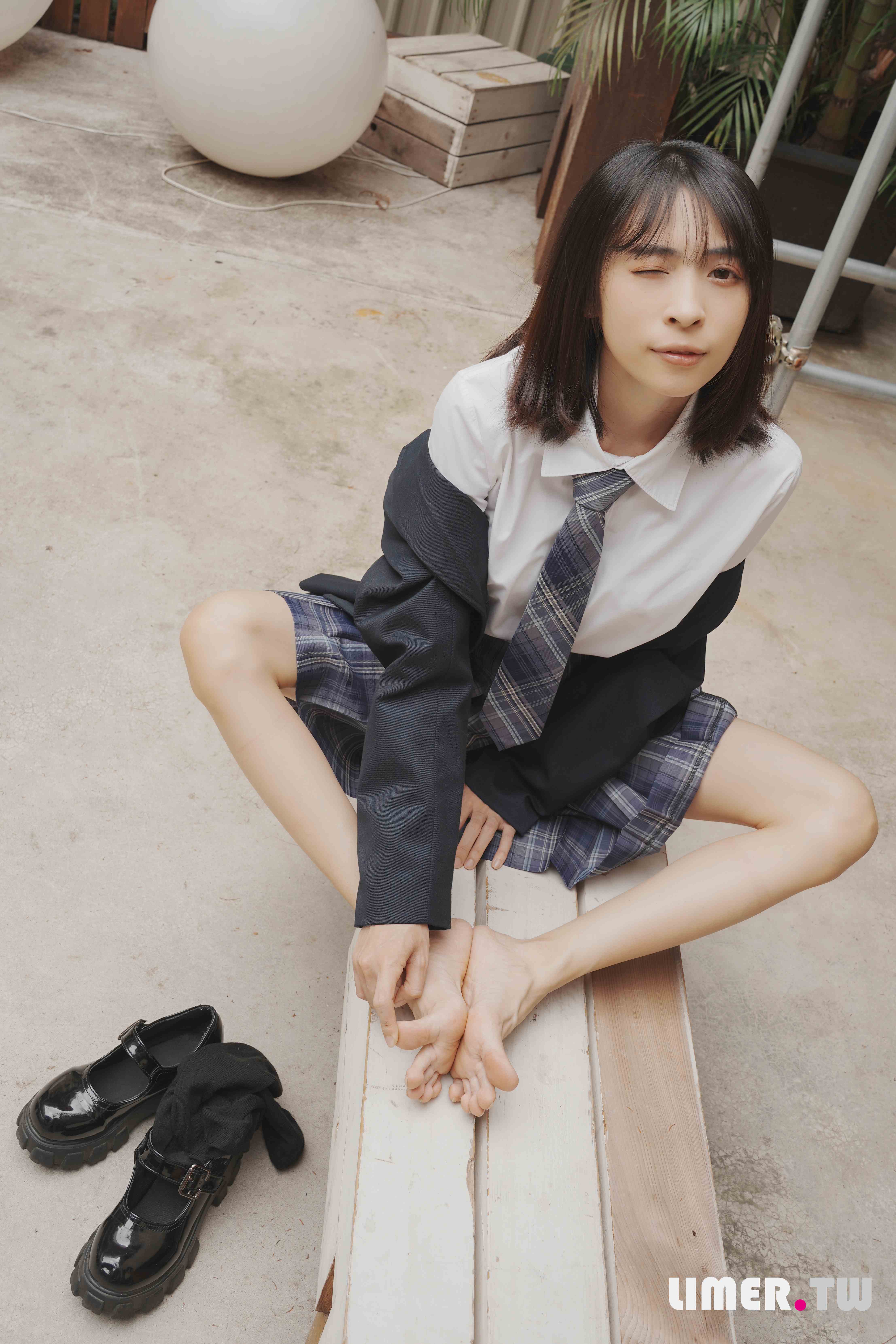 China Beauty Legs and feet 618