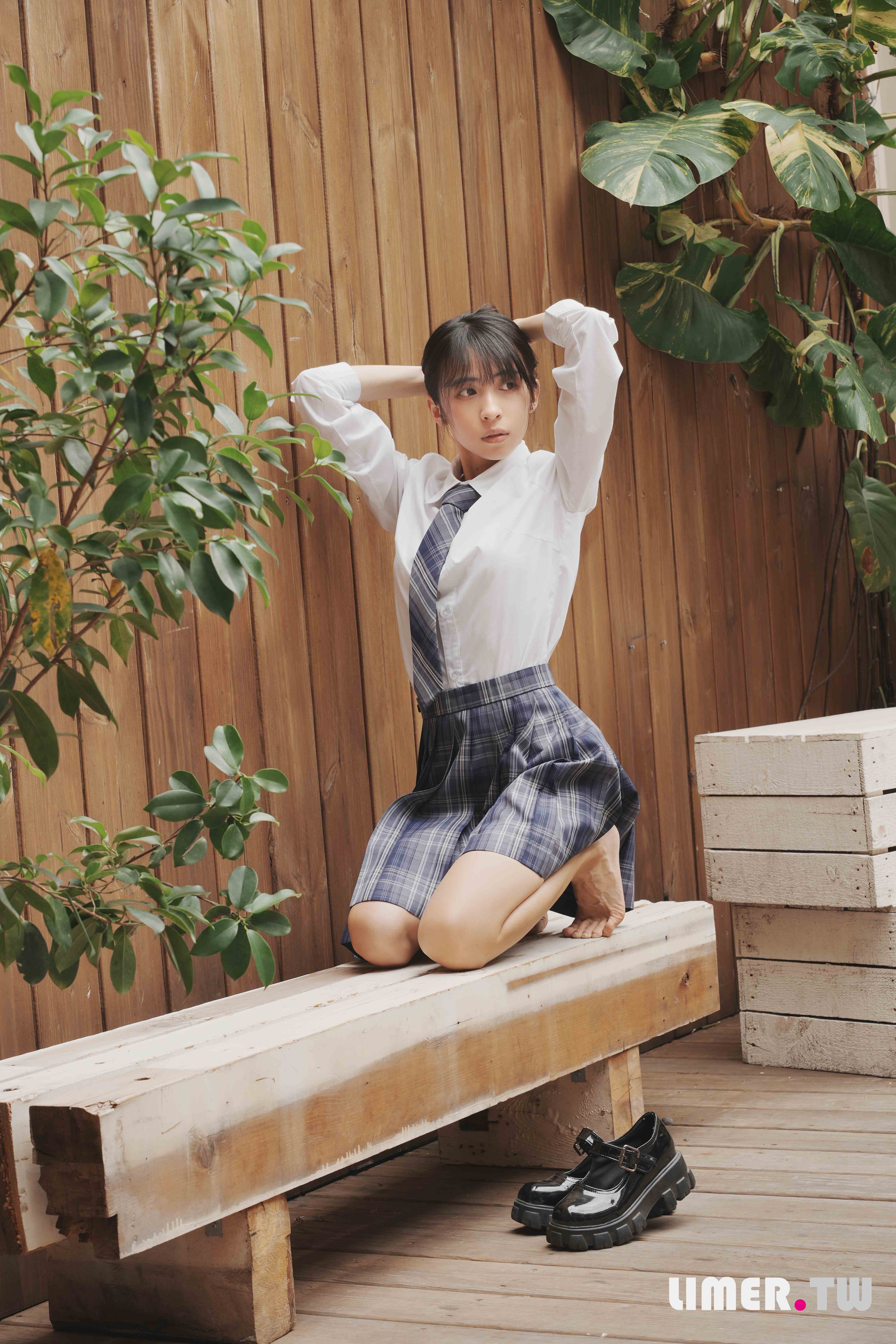 China Beauty Legs and feet 618