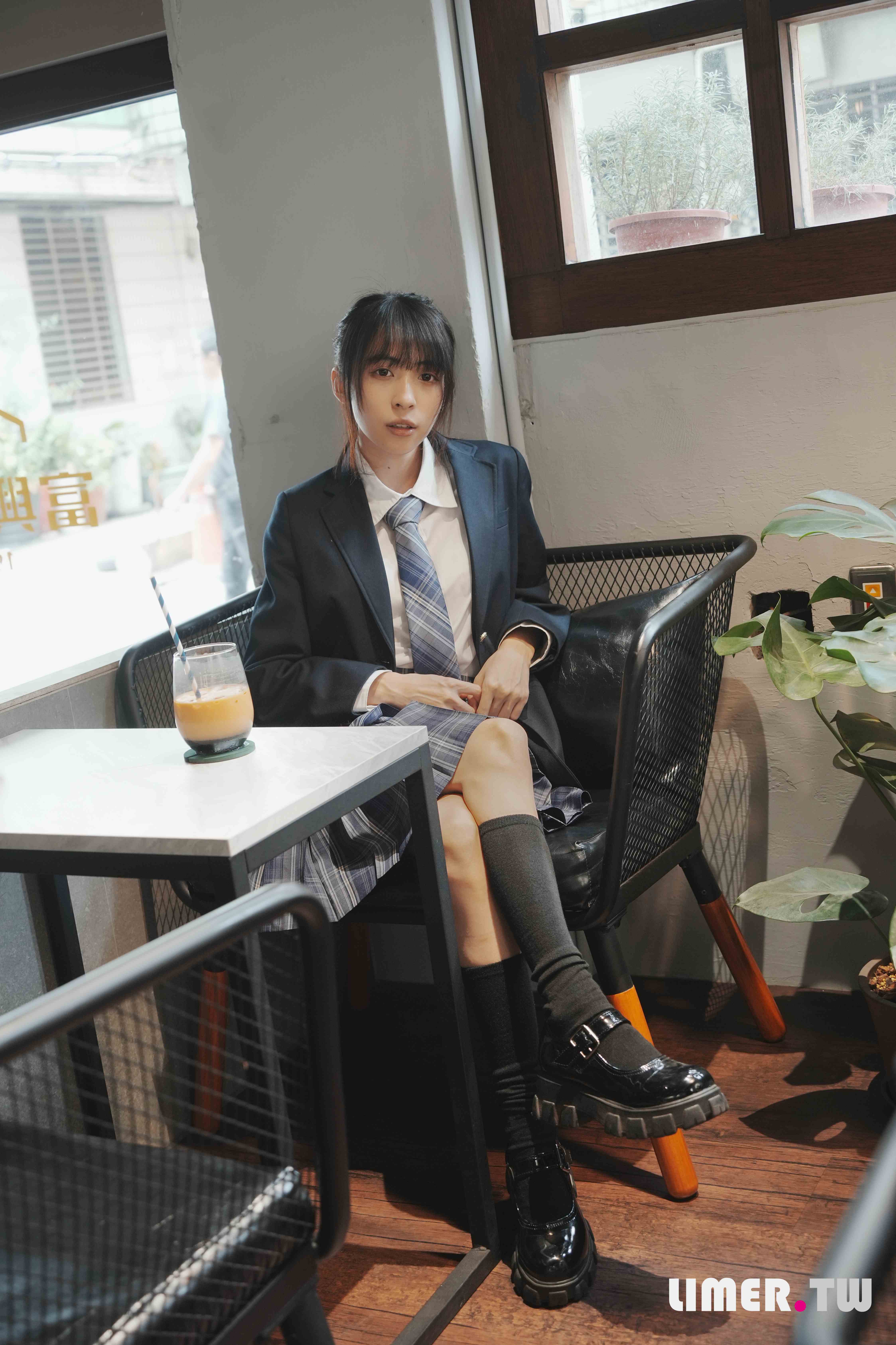 China Beauty Legs and feet 618