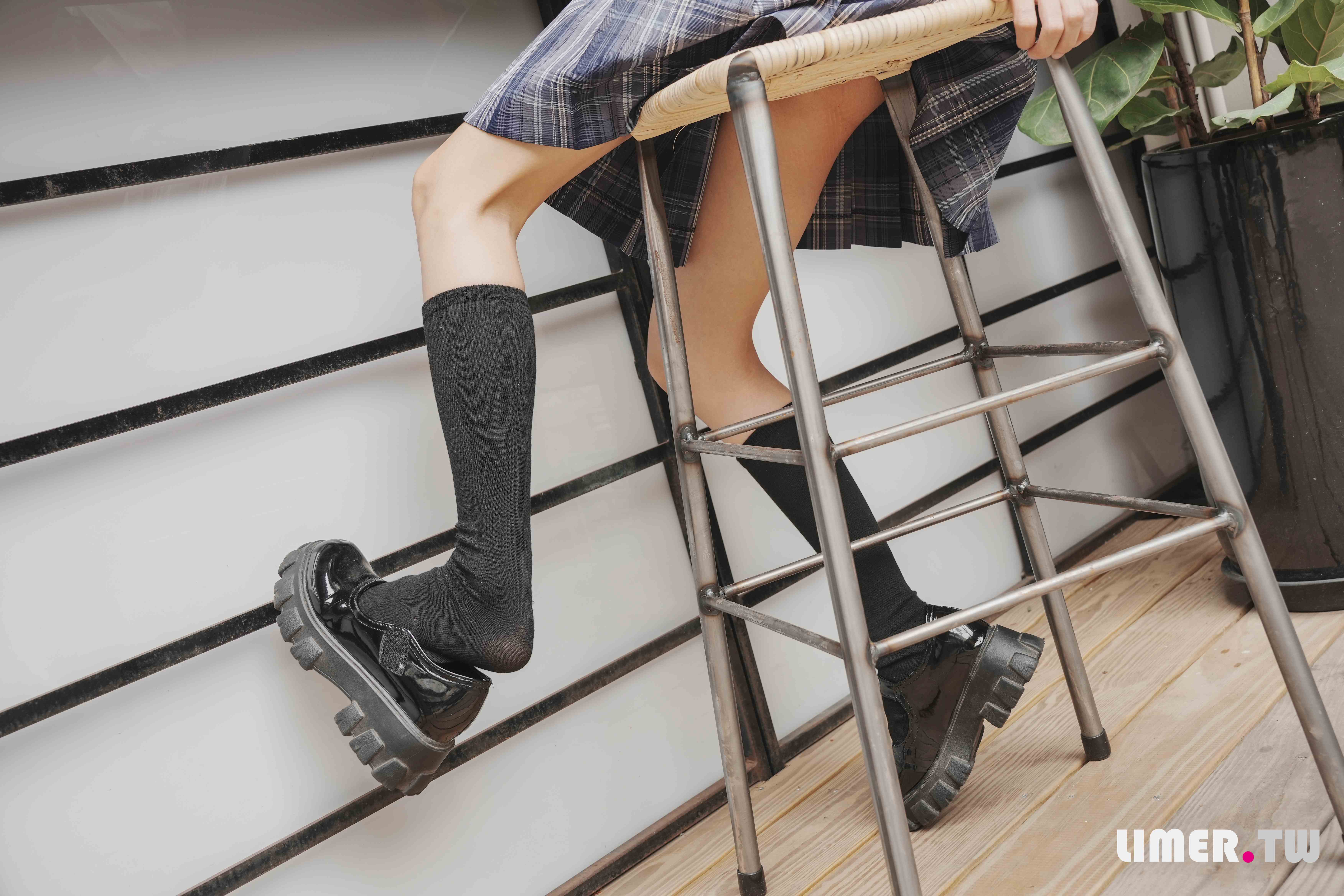 China Beauty Legs and feet 618