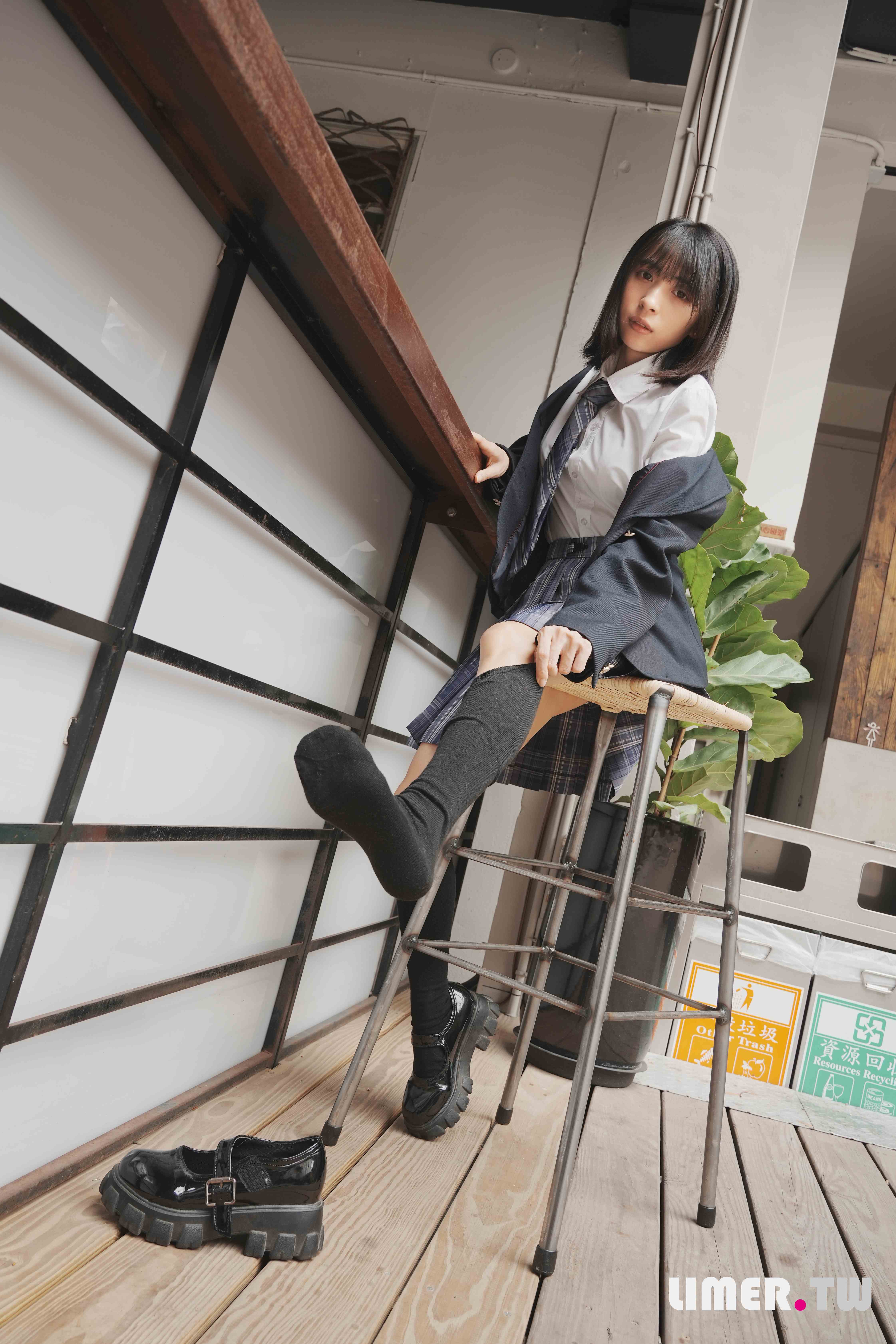 China Beauty Legs and feet 618