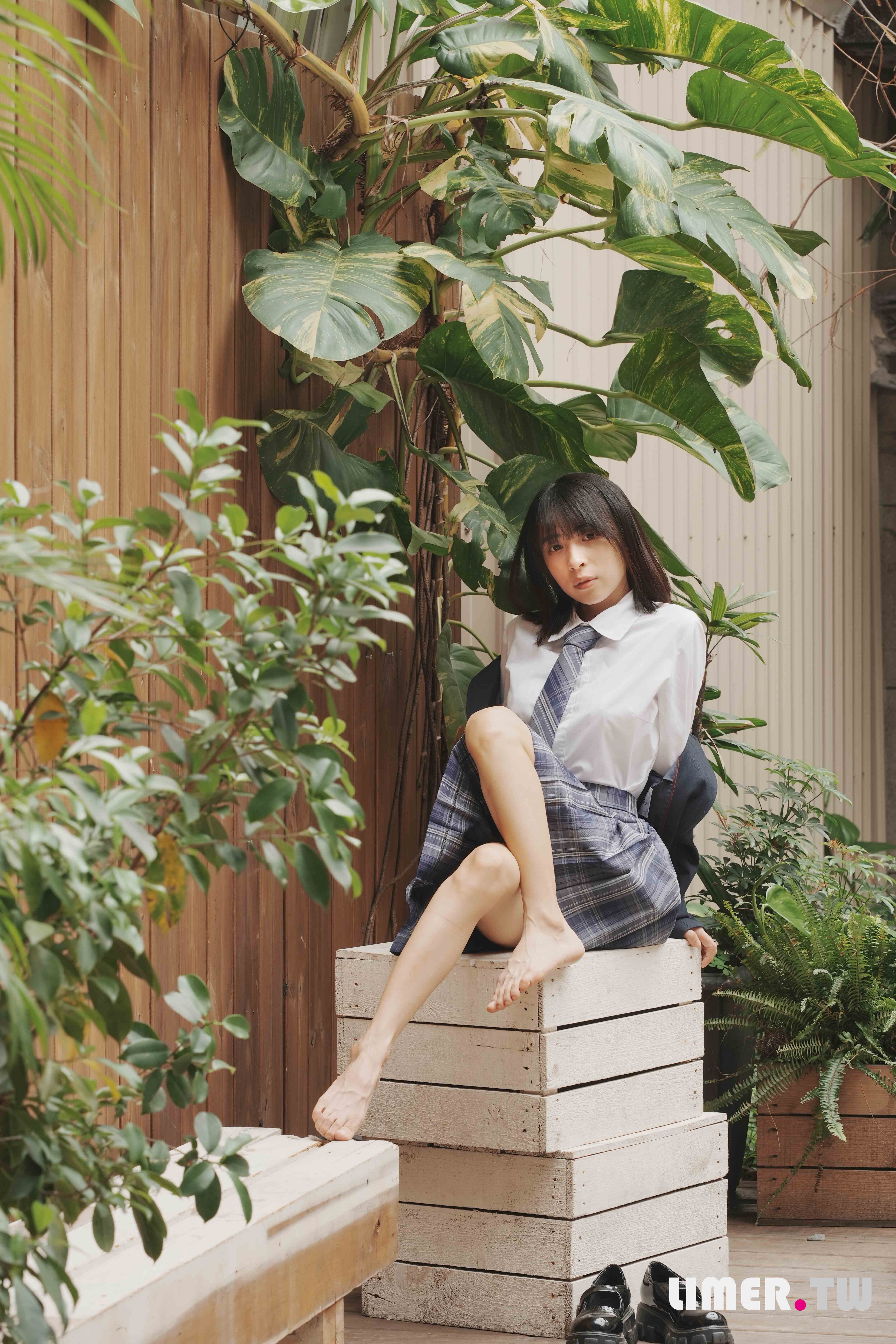 China Beauty Legs and feet 618