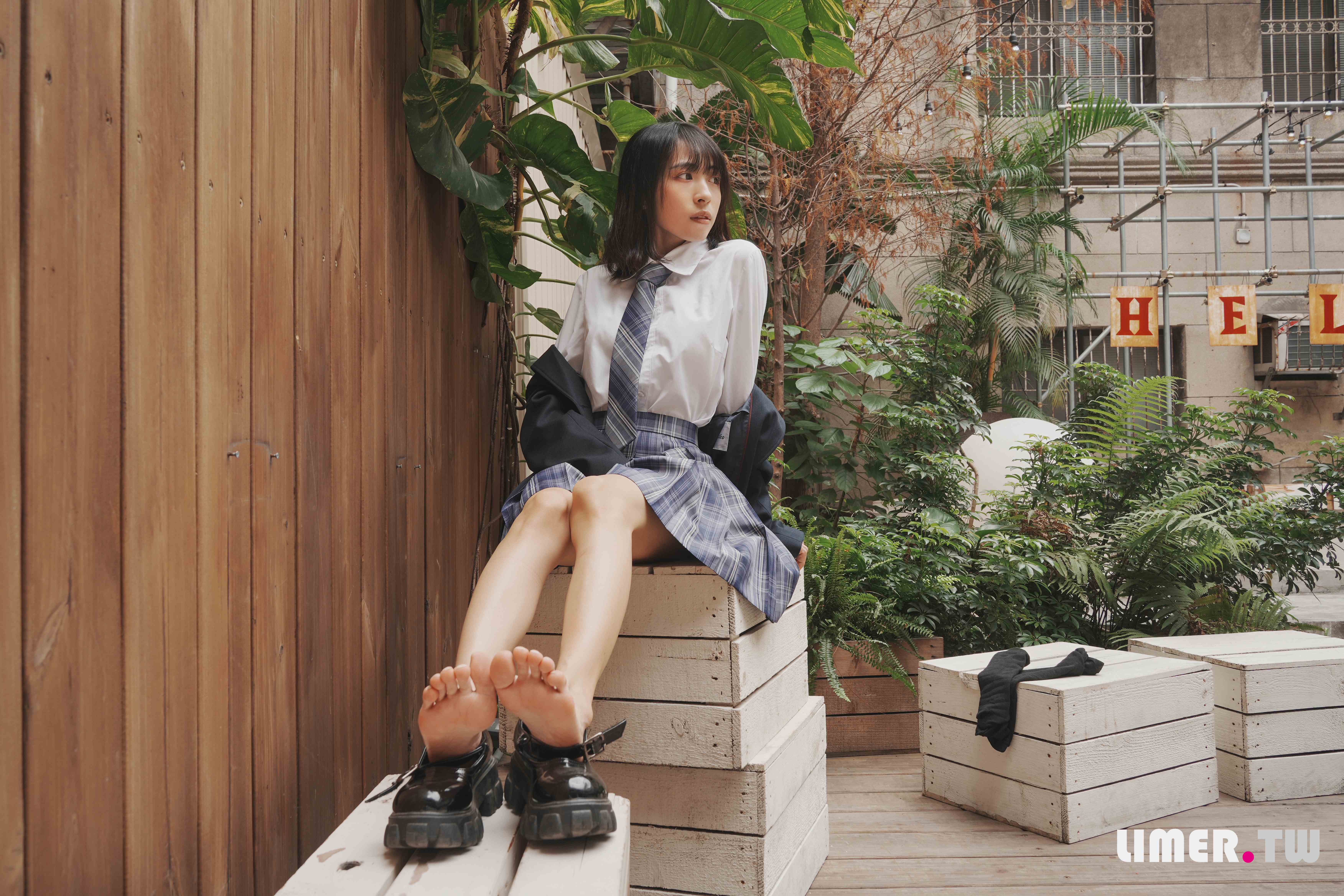 China Beauty Legs and feet 618