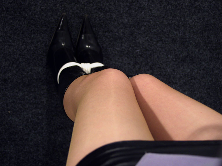 Hot girl in bondage 112