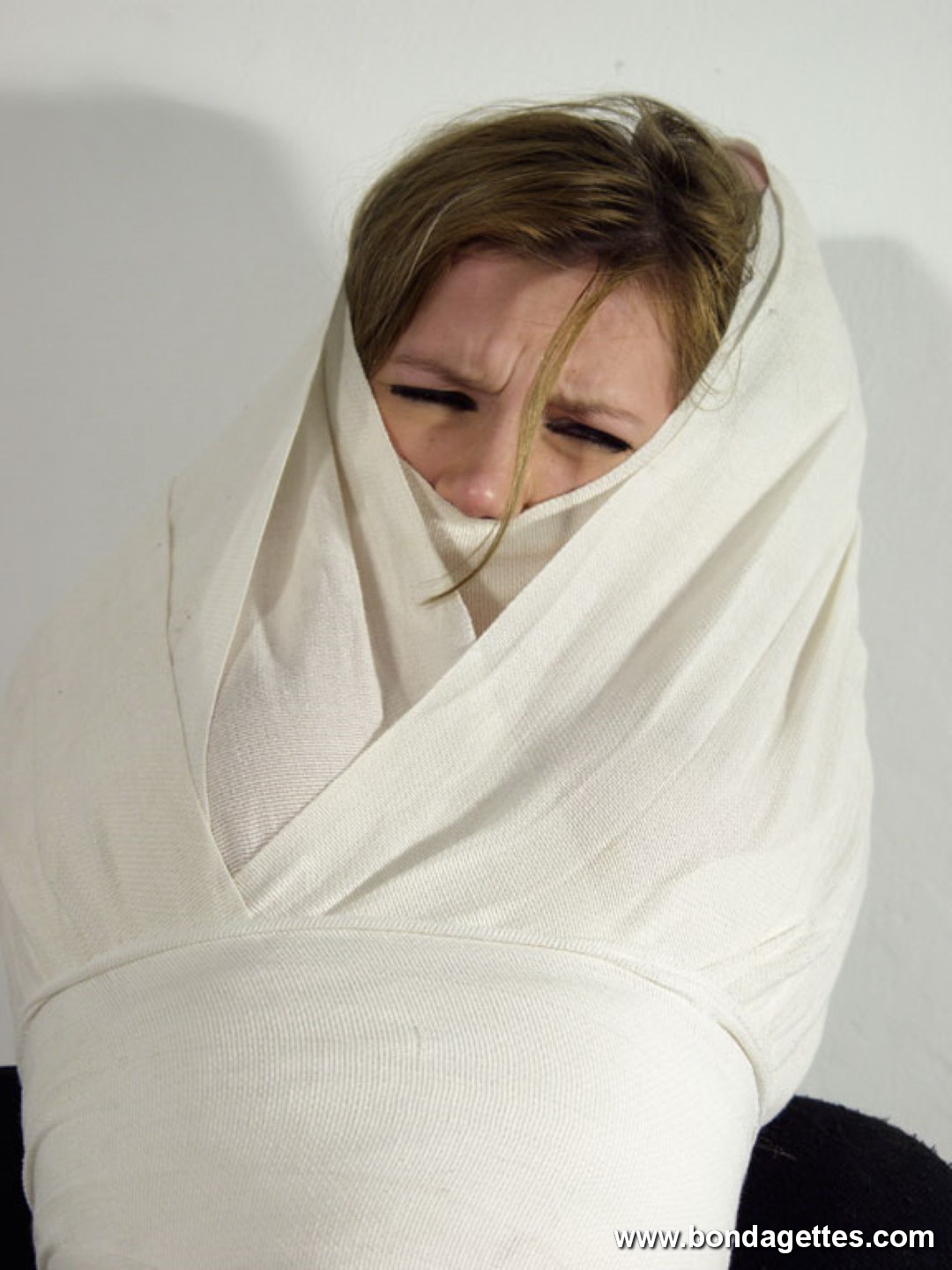 Hot girl in bondage 117