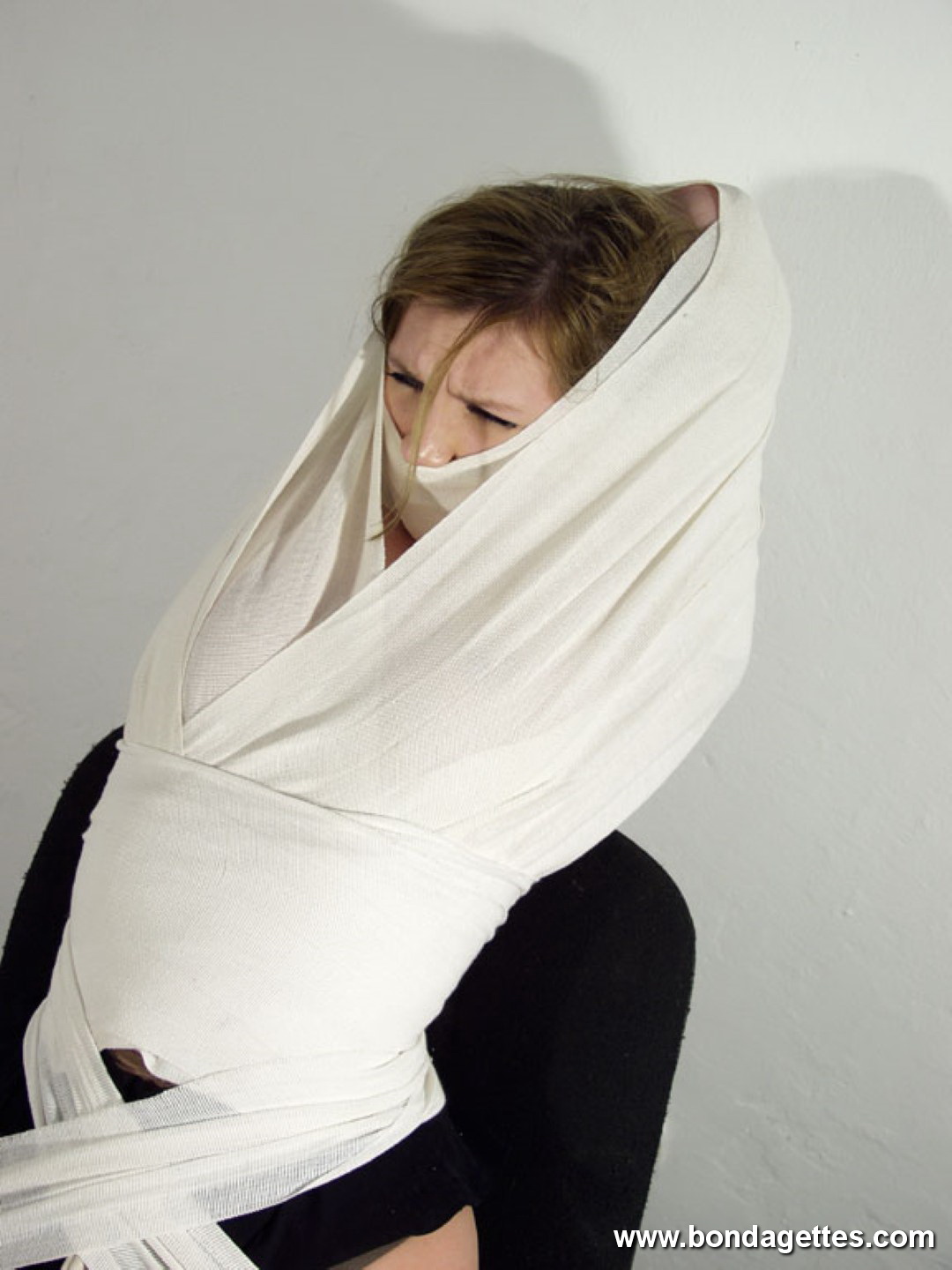 Hot girl in bondage 117