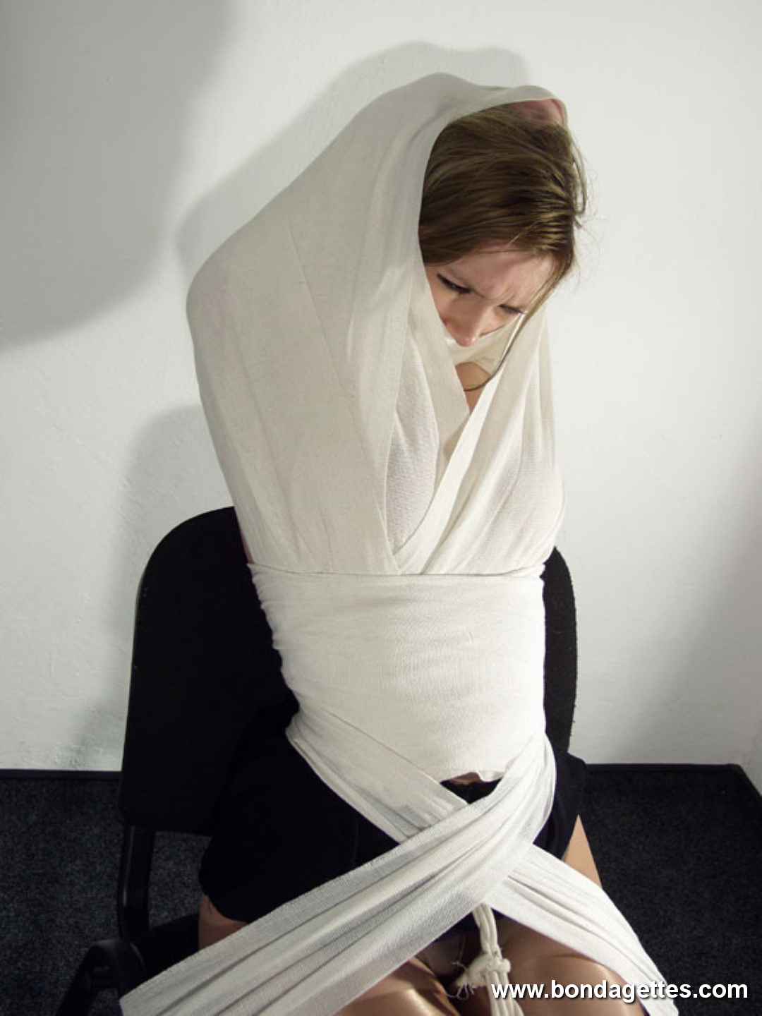 Hot girl in bondage 117