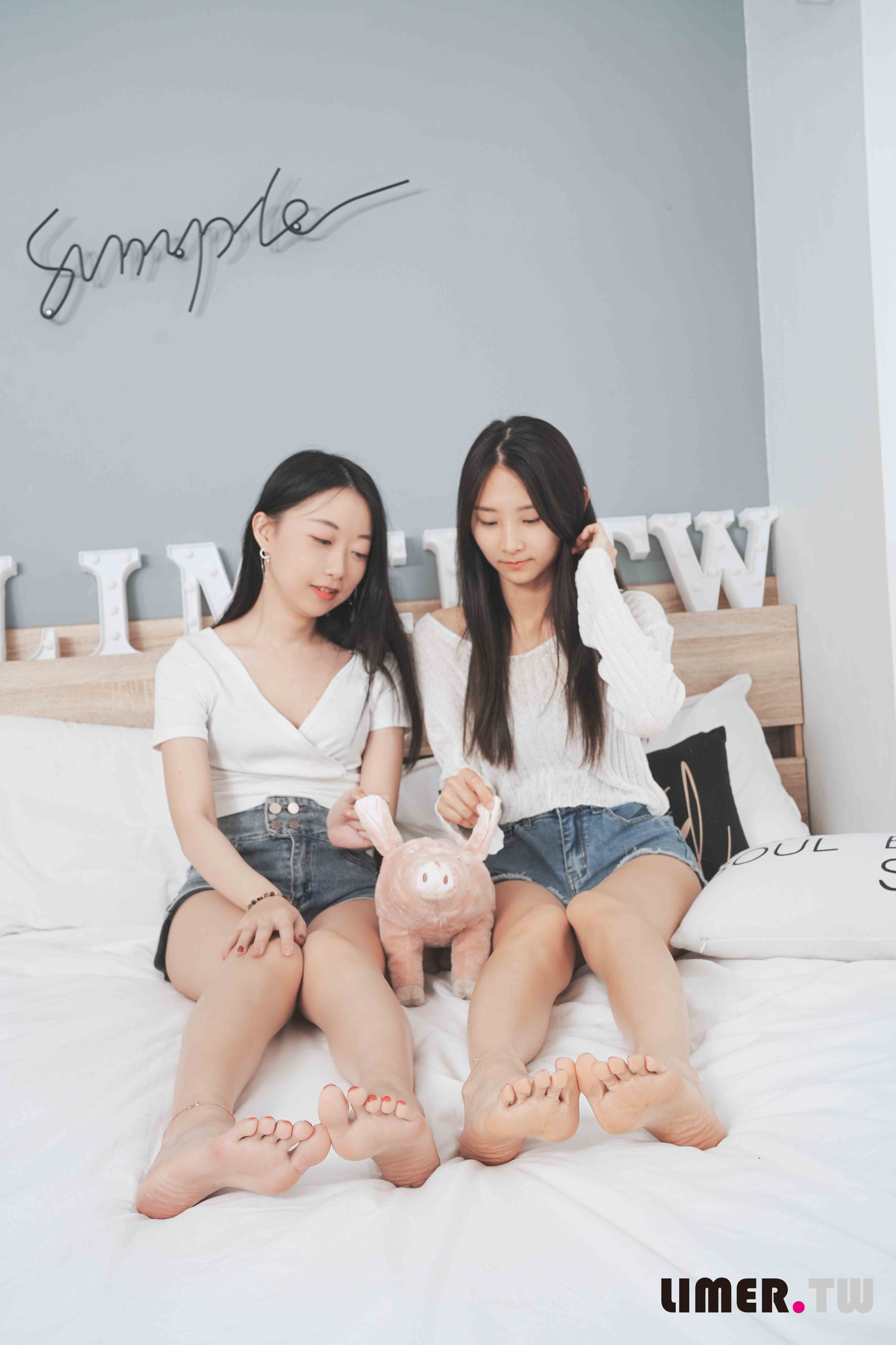 China Beauty Legs and feet 619