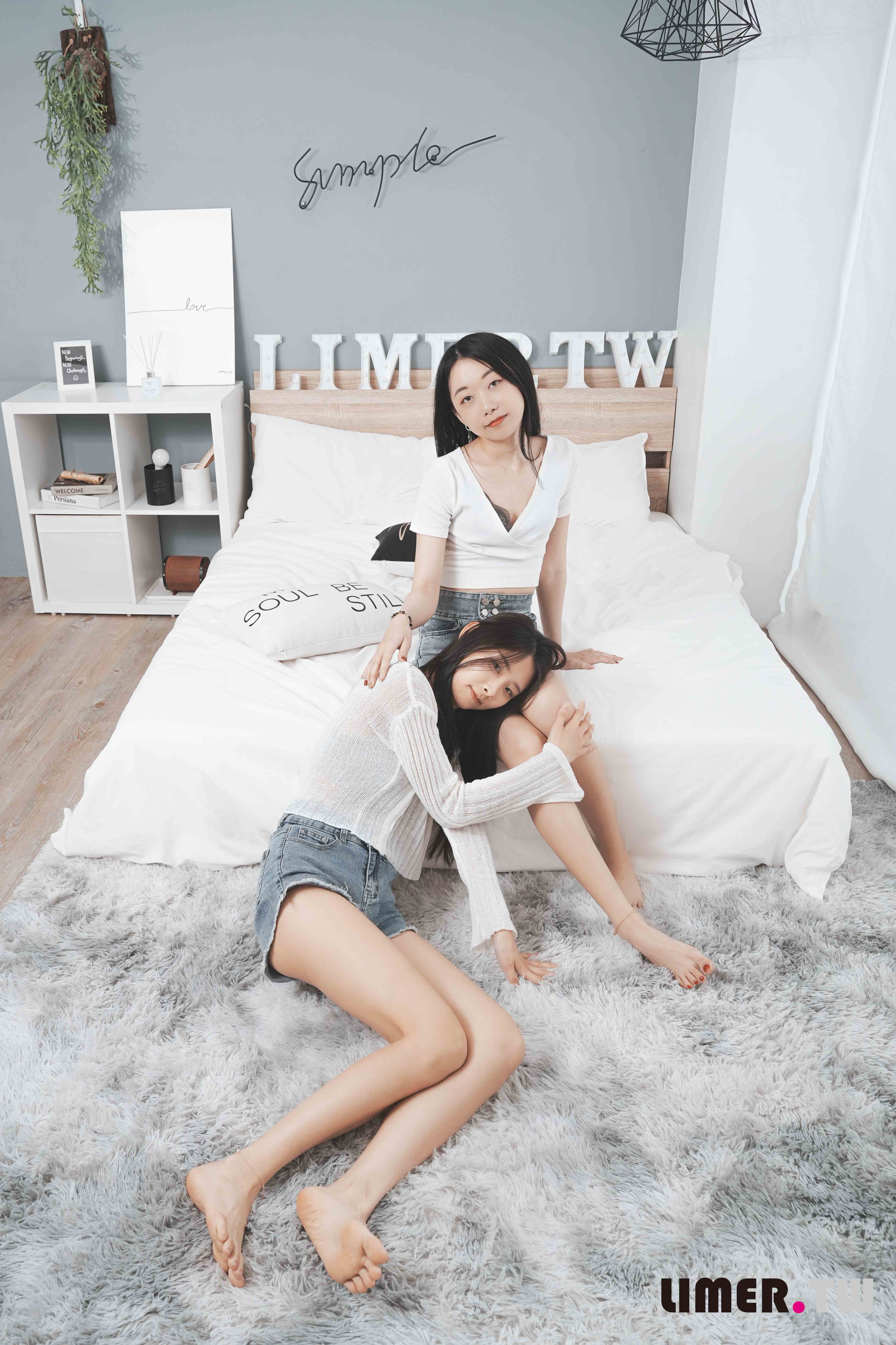 China Beauty Legs and feet 619