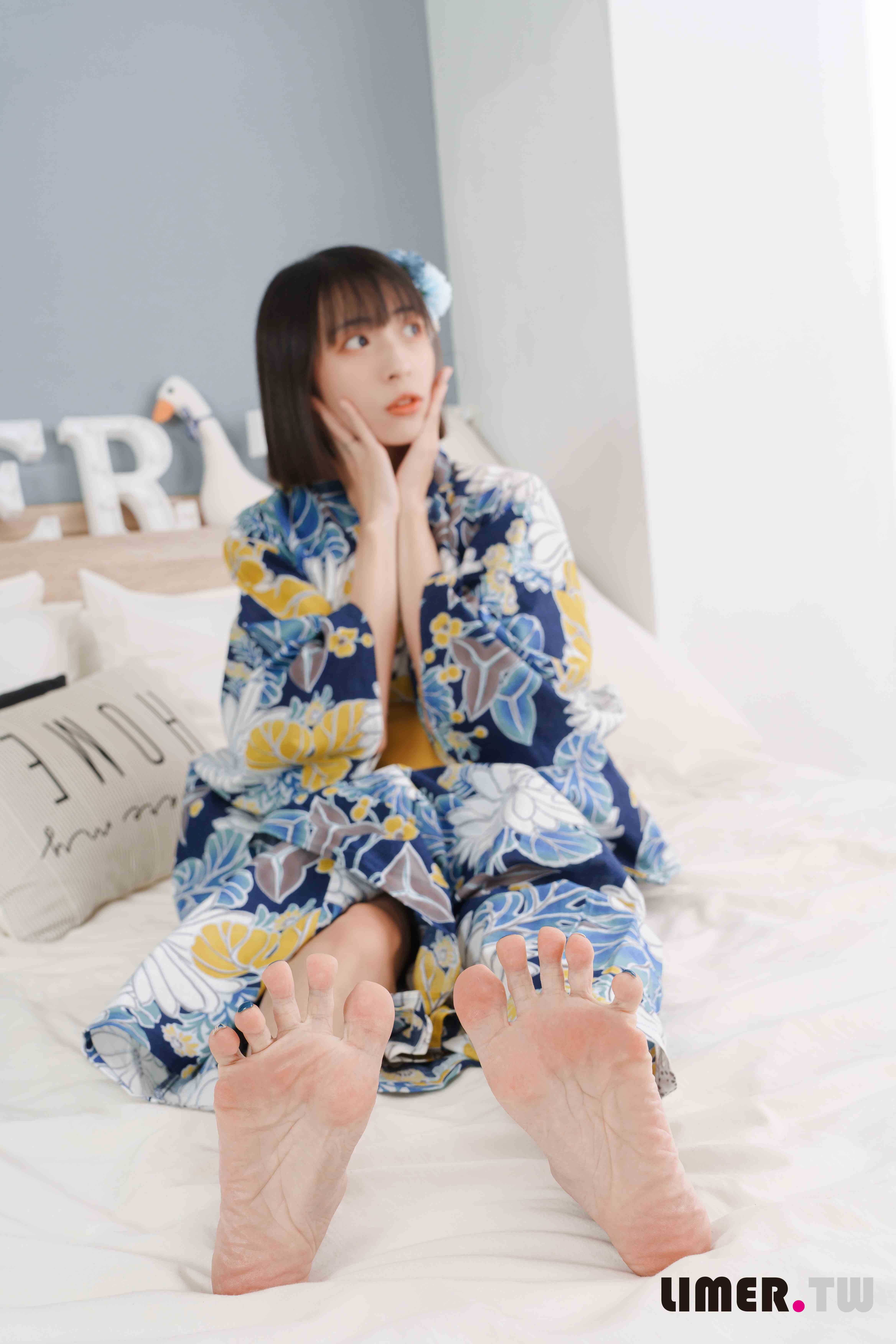 China Beauty Legs and feet 620