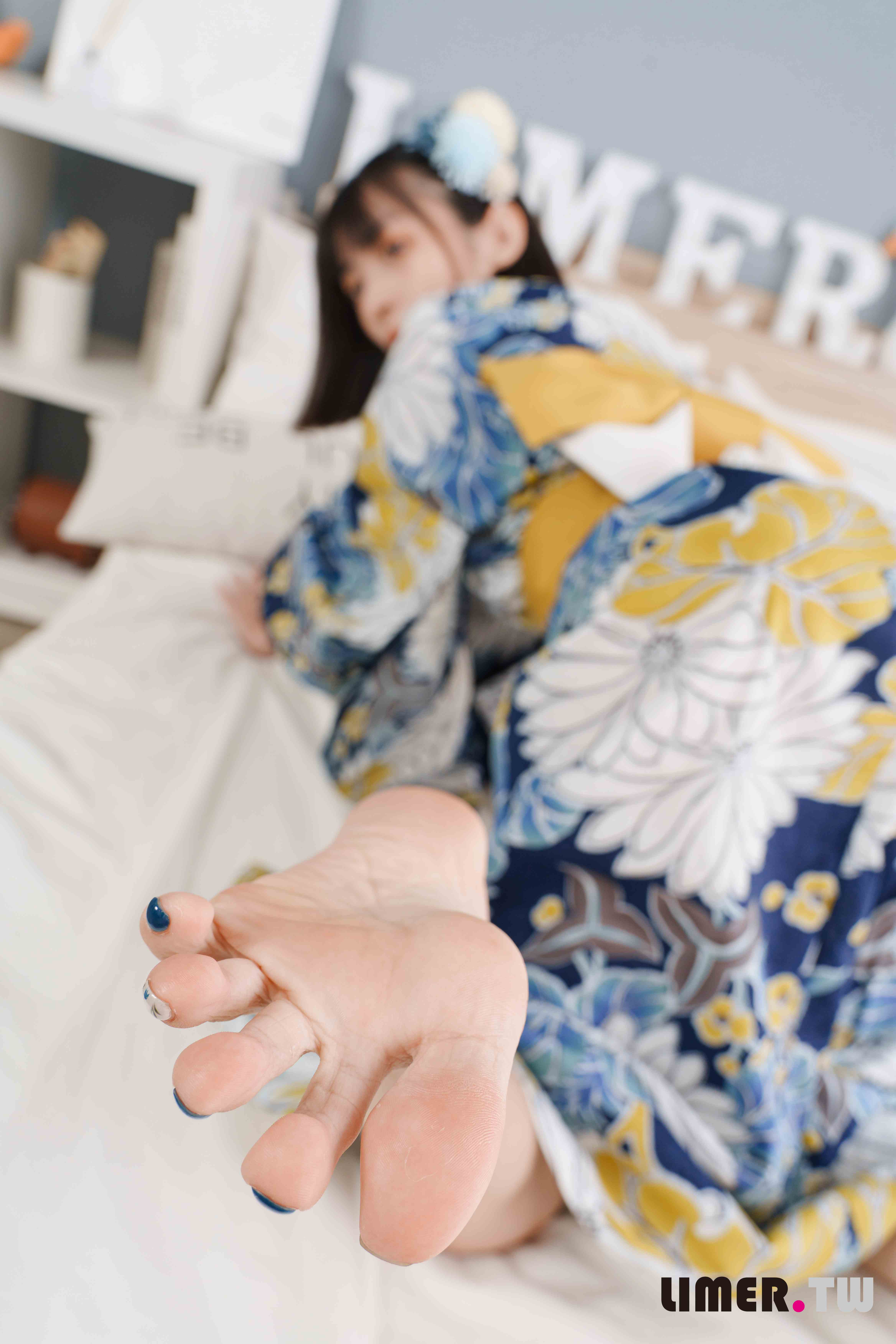 China Beauty Legs and feet 620