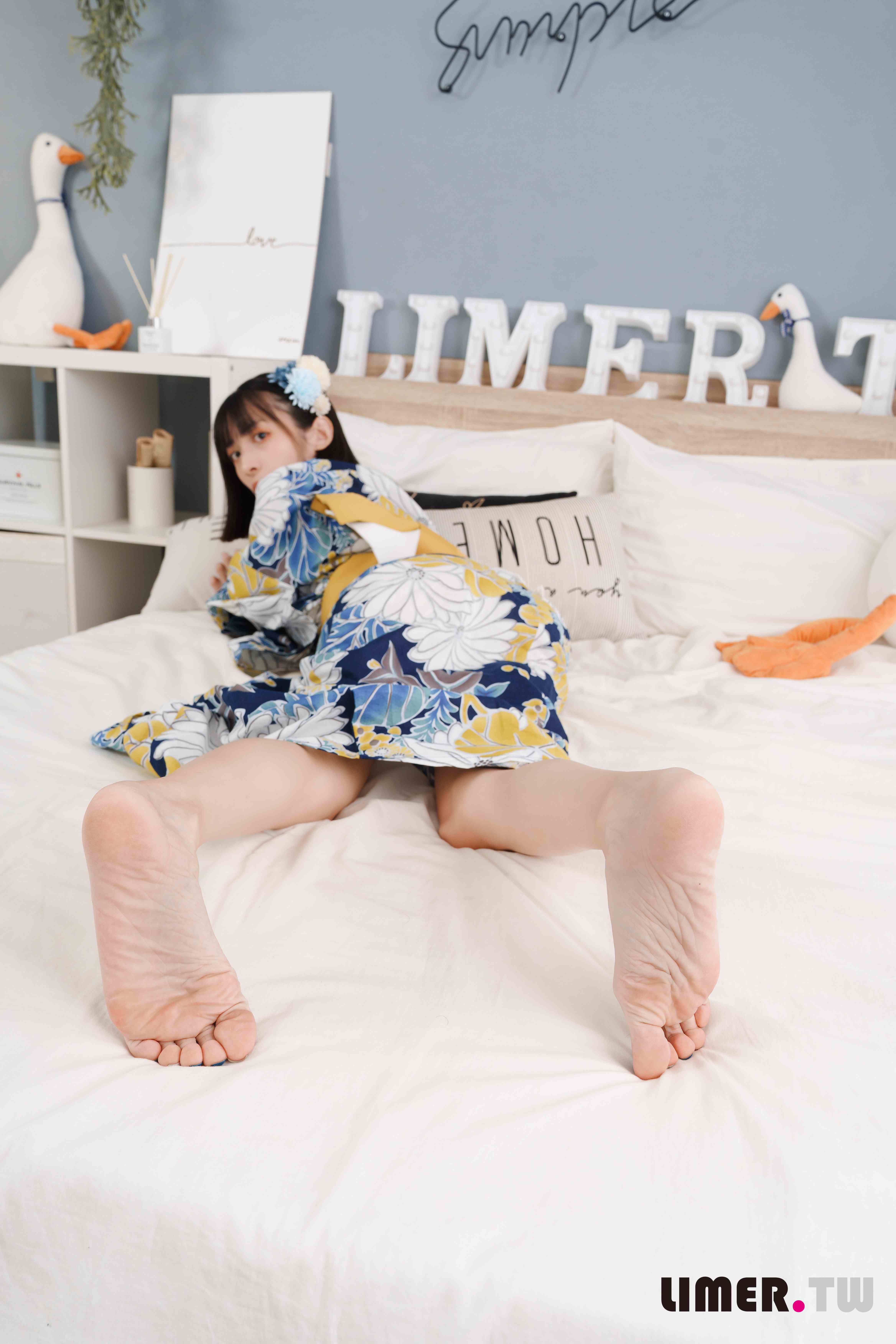 China Beauty Legs and feet 620