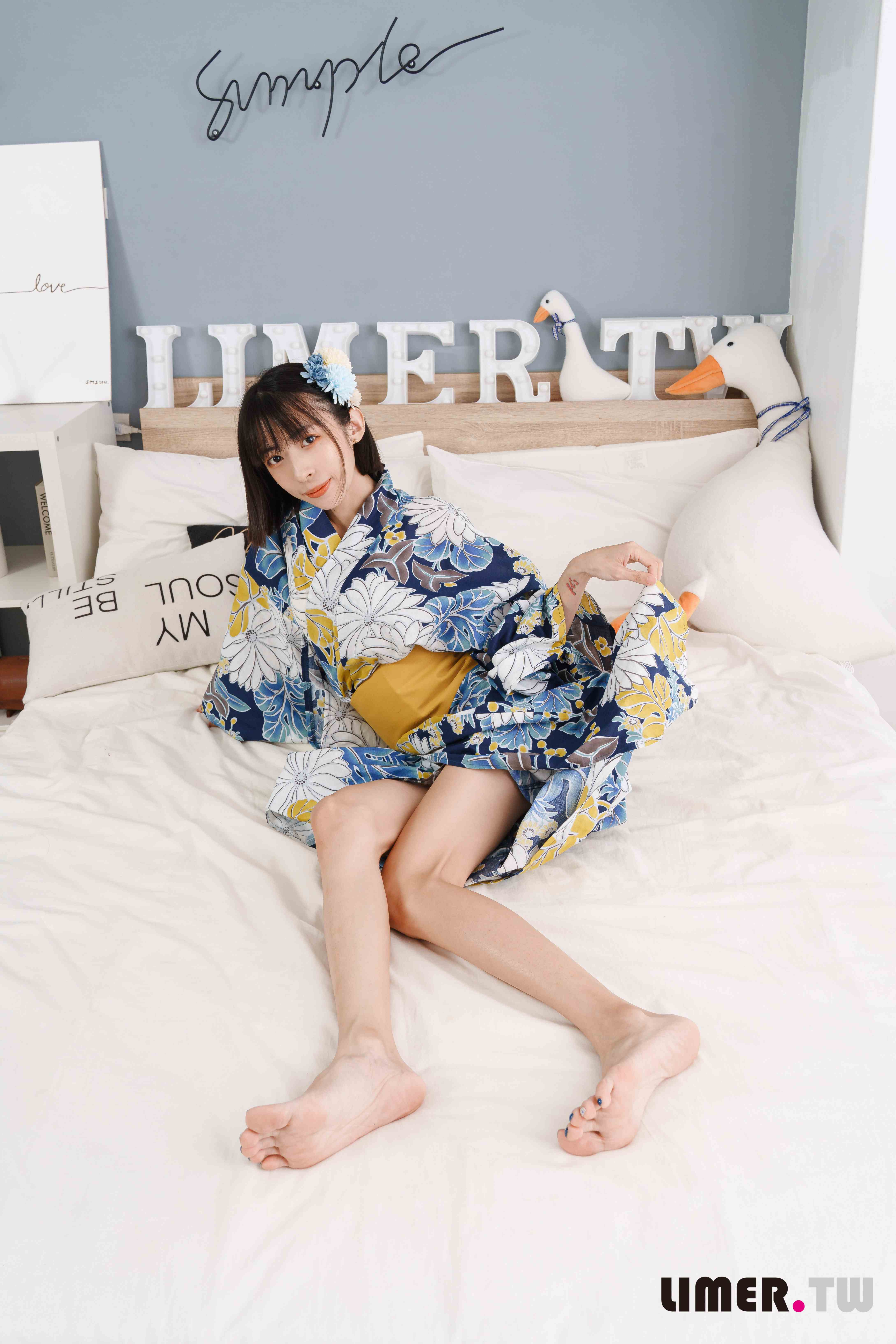 China Beauty Legs and feet 620