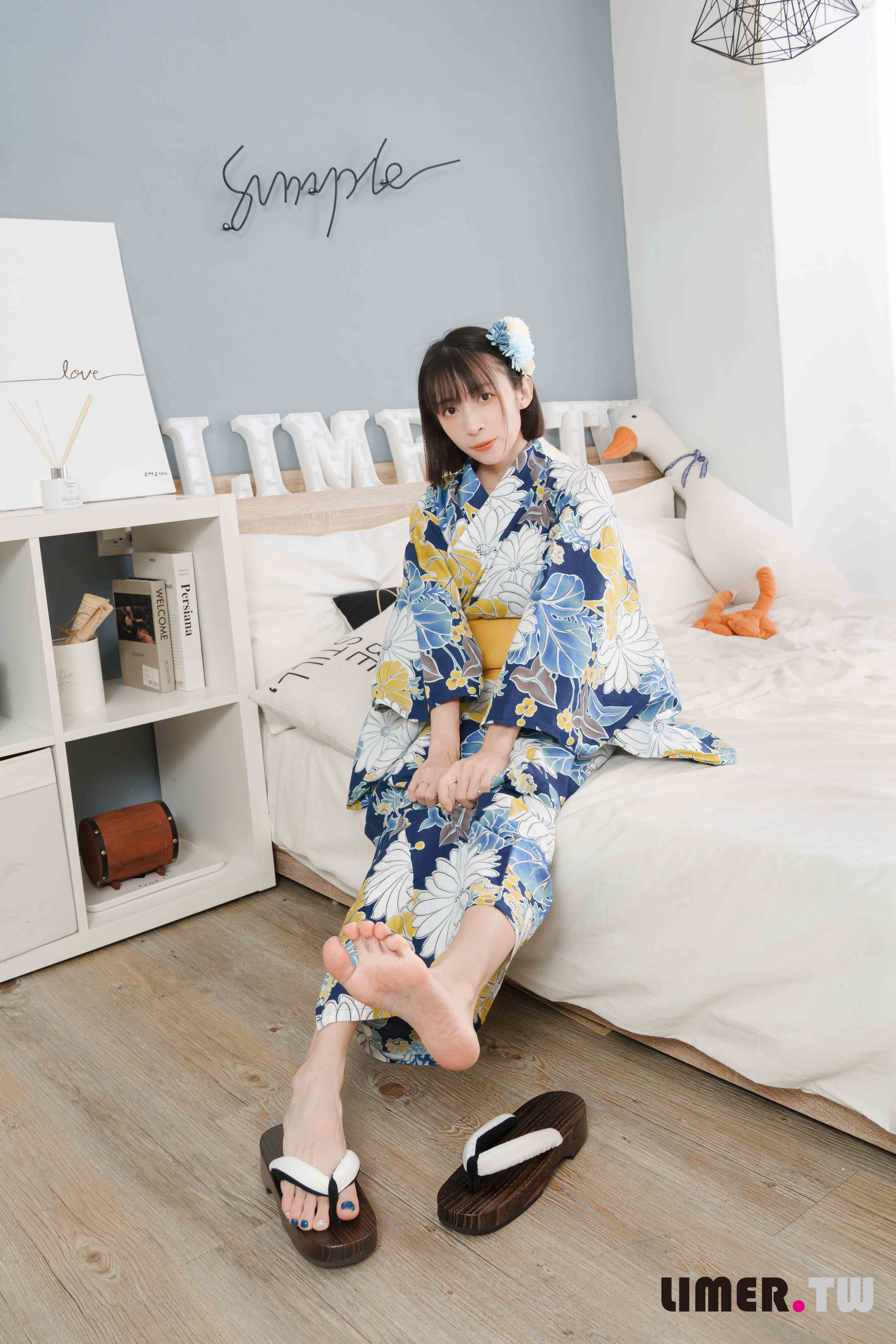 China Beauty Legs and feet 620