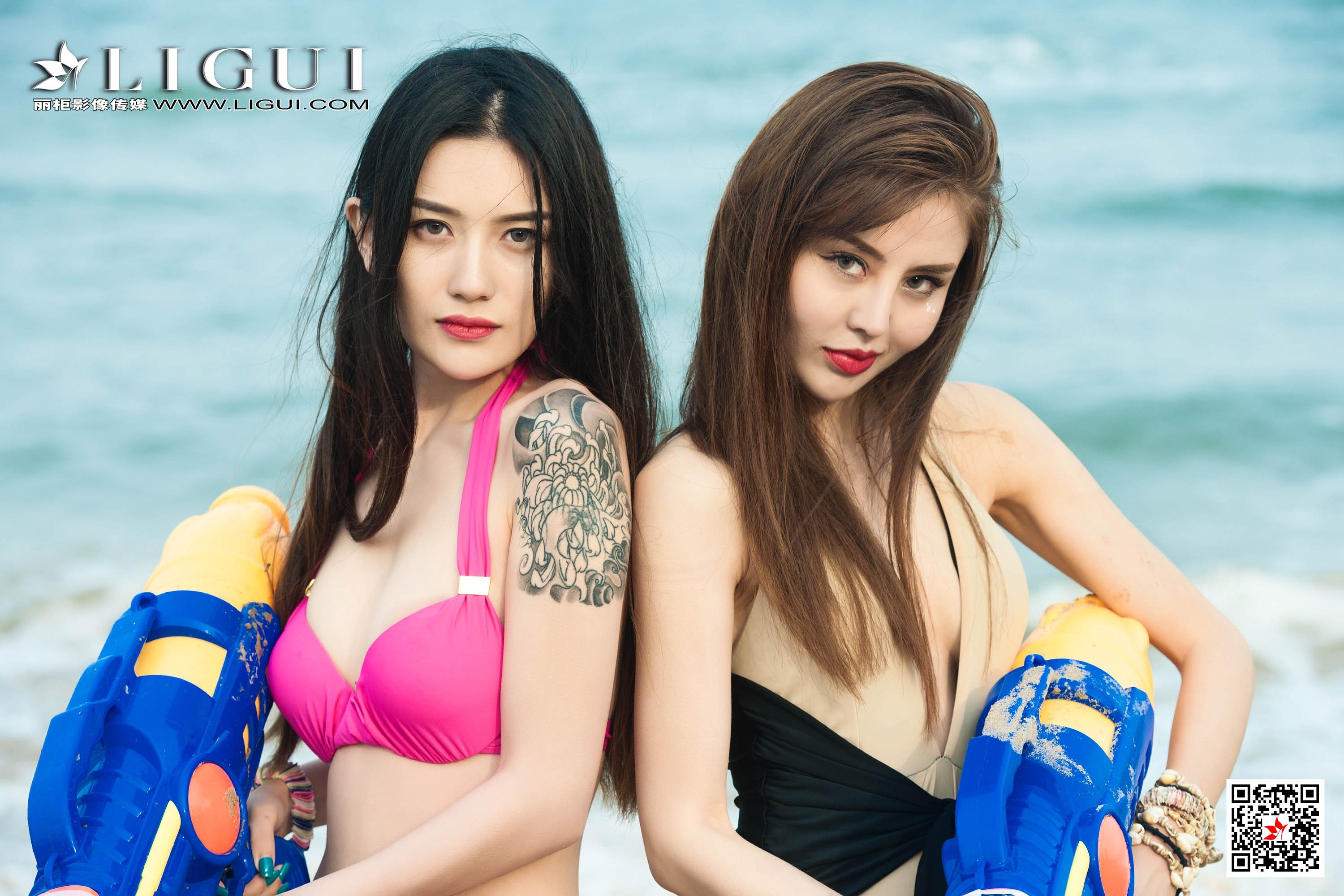 Foot Fetish Twin Flowers 57