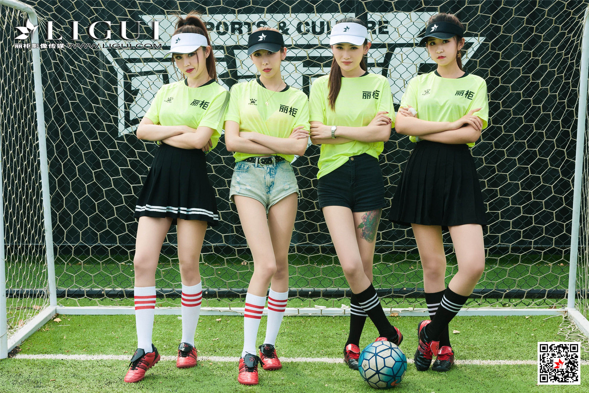 Foot Fetish Twin Flowers 58