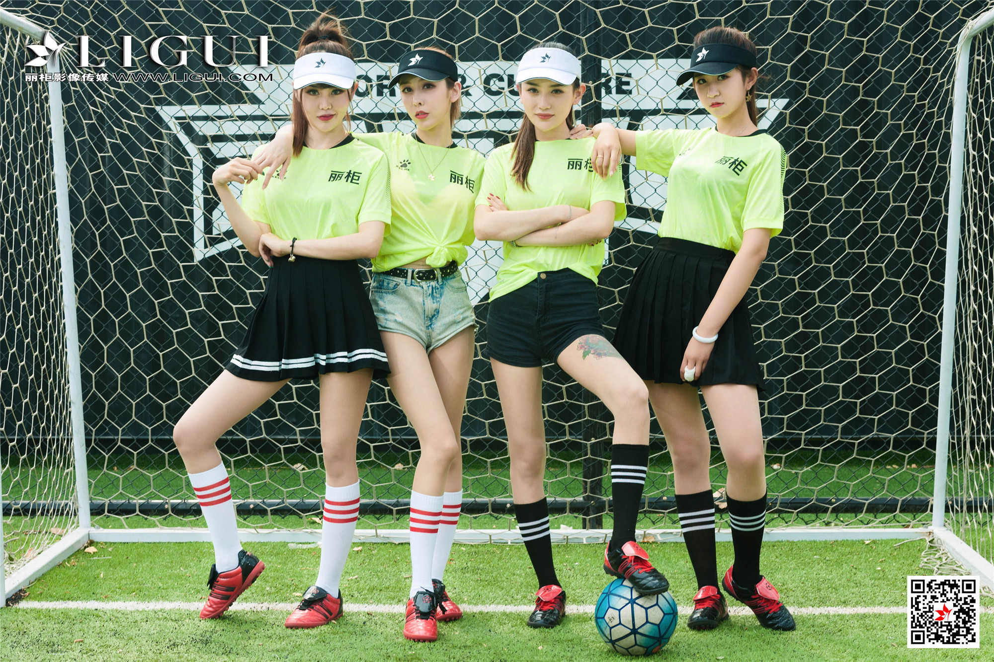 Foot Fetish Twin Flowers 58