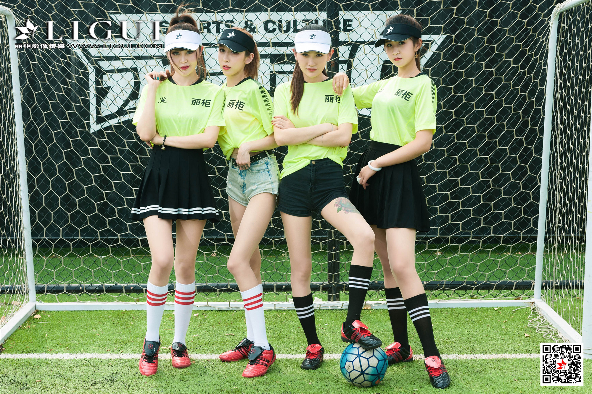 Foot Fetish Twin Flowers 58