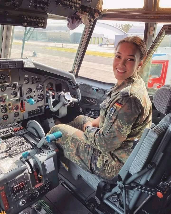 military women