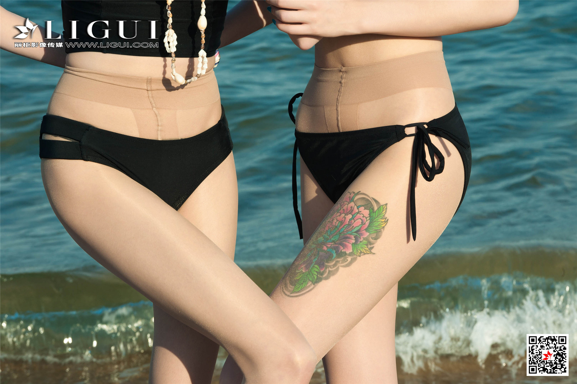 Foot Fetish Twin Flowers 59