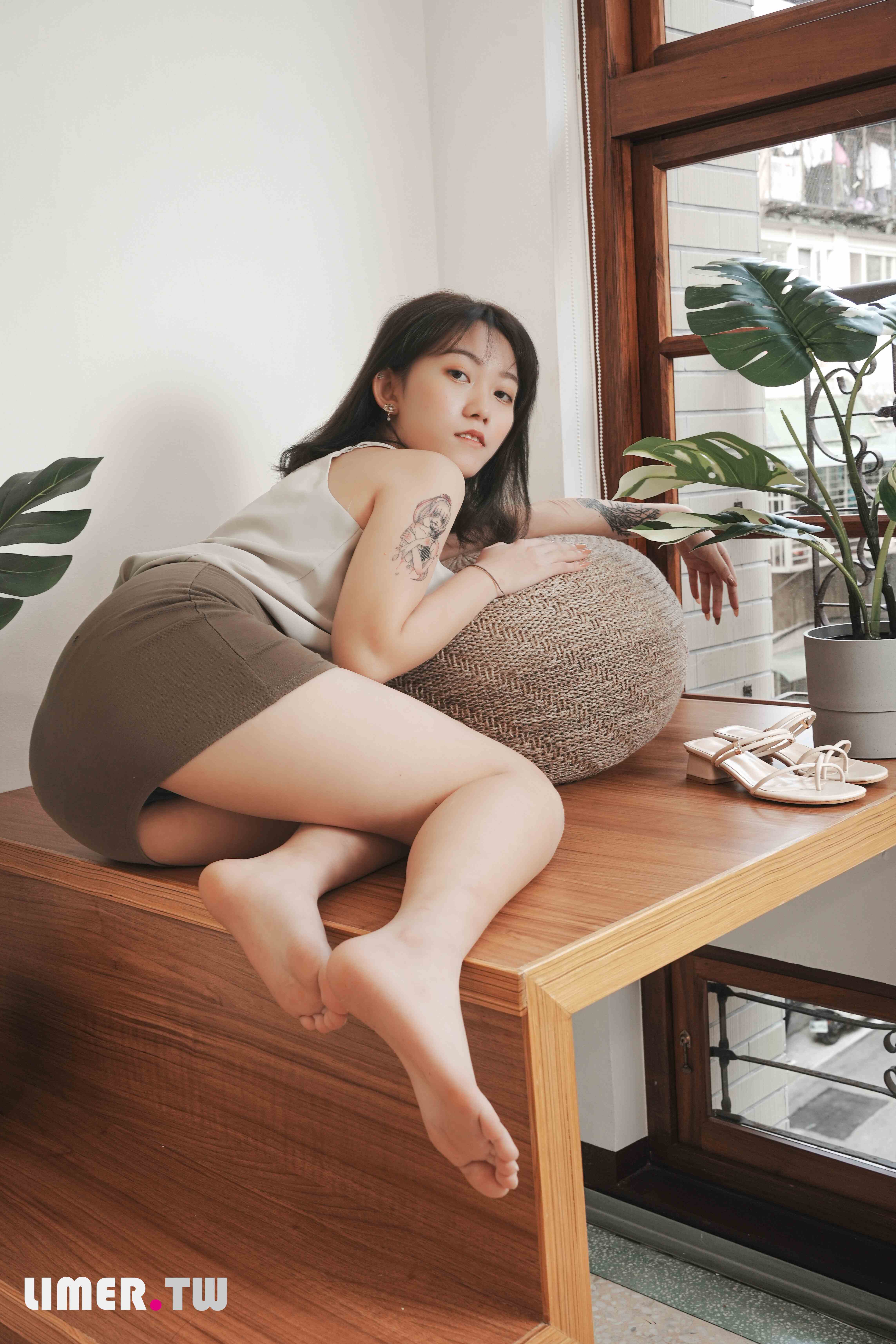 China Beauty Legs and feet 623