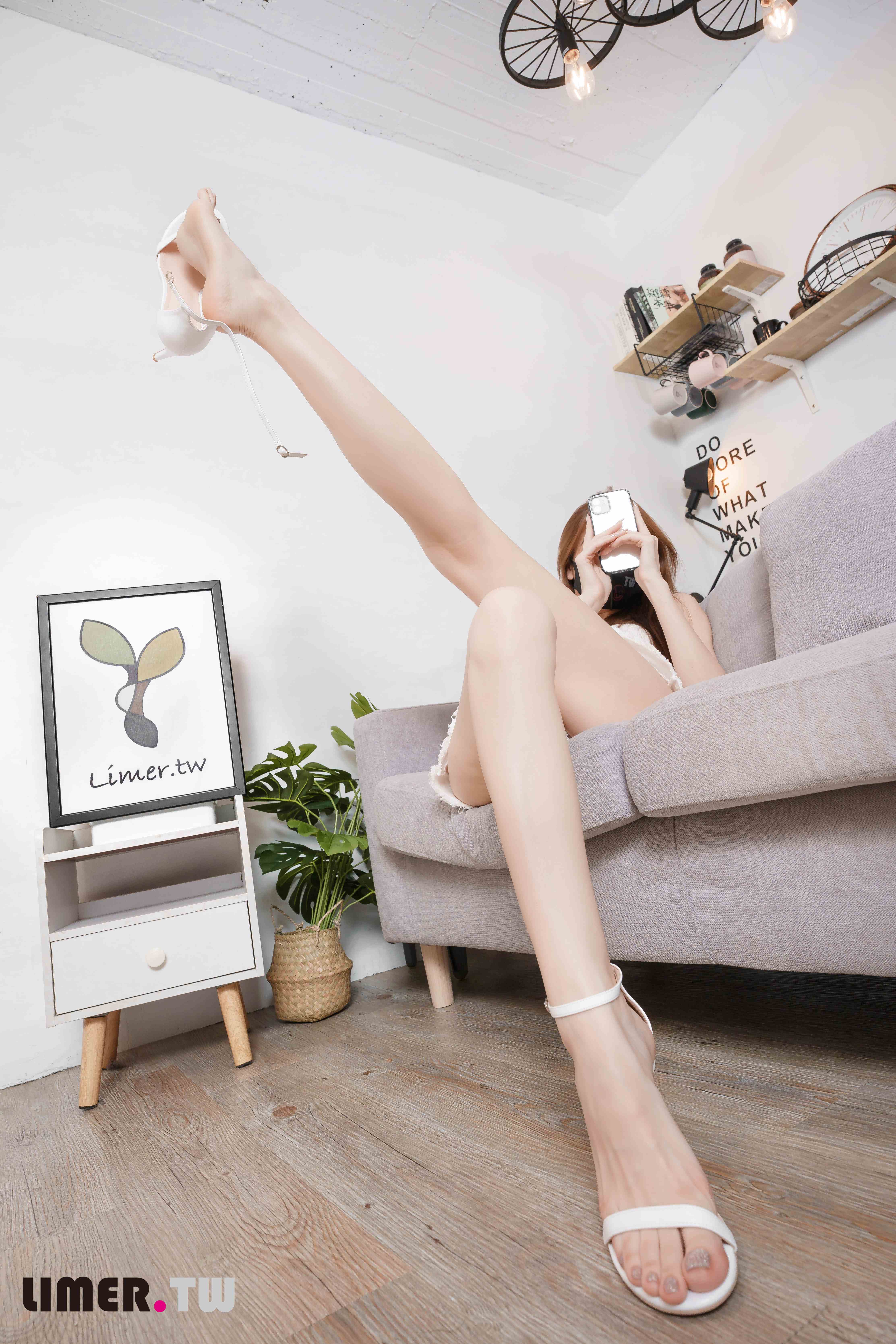 China Beauty Legs and feet 625