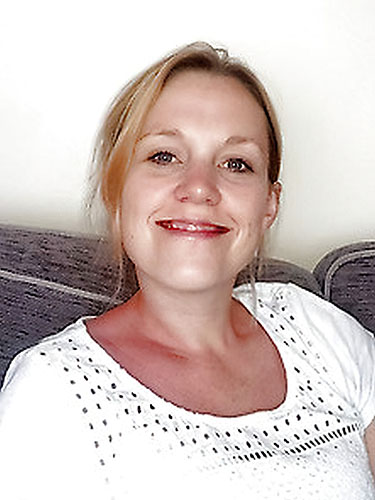 UK Mum Carrie Expsed