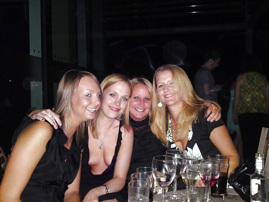 UK Mum Carrie Expsed