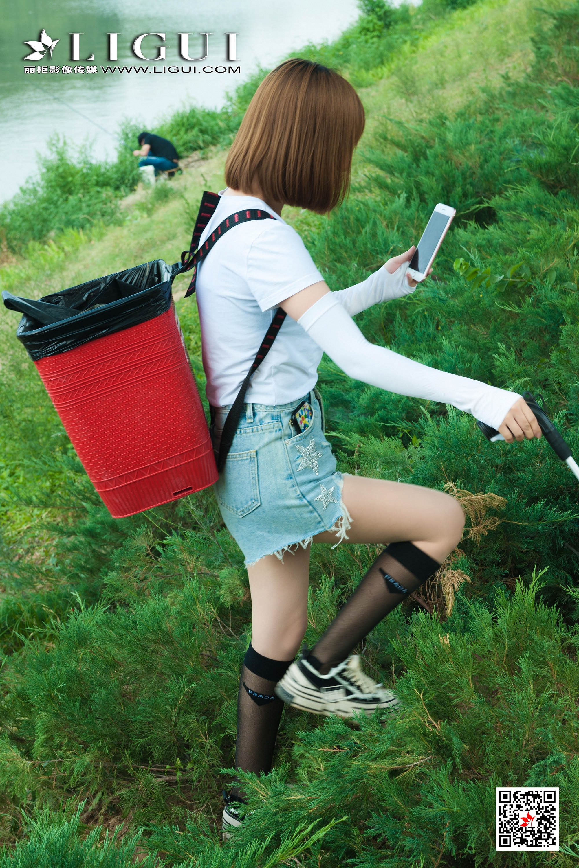 Foot Fetish Twin Flowers 60