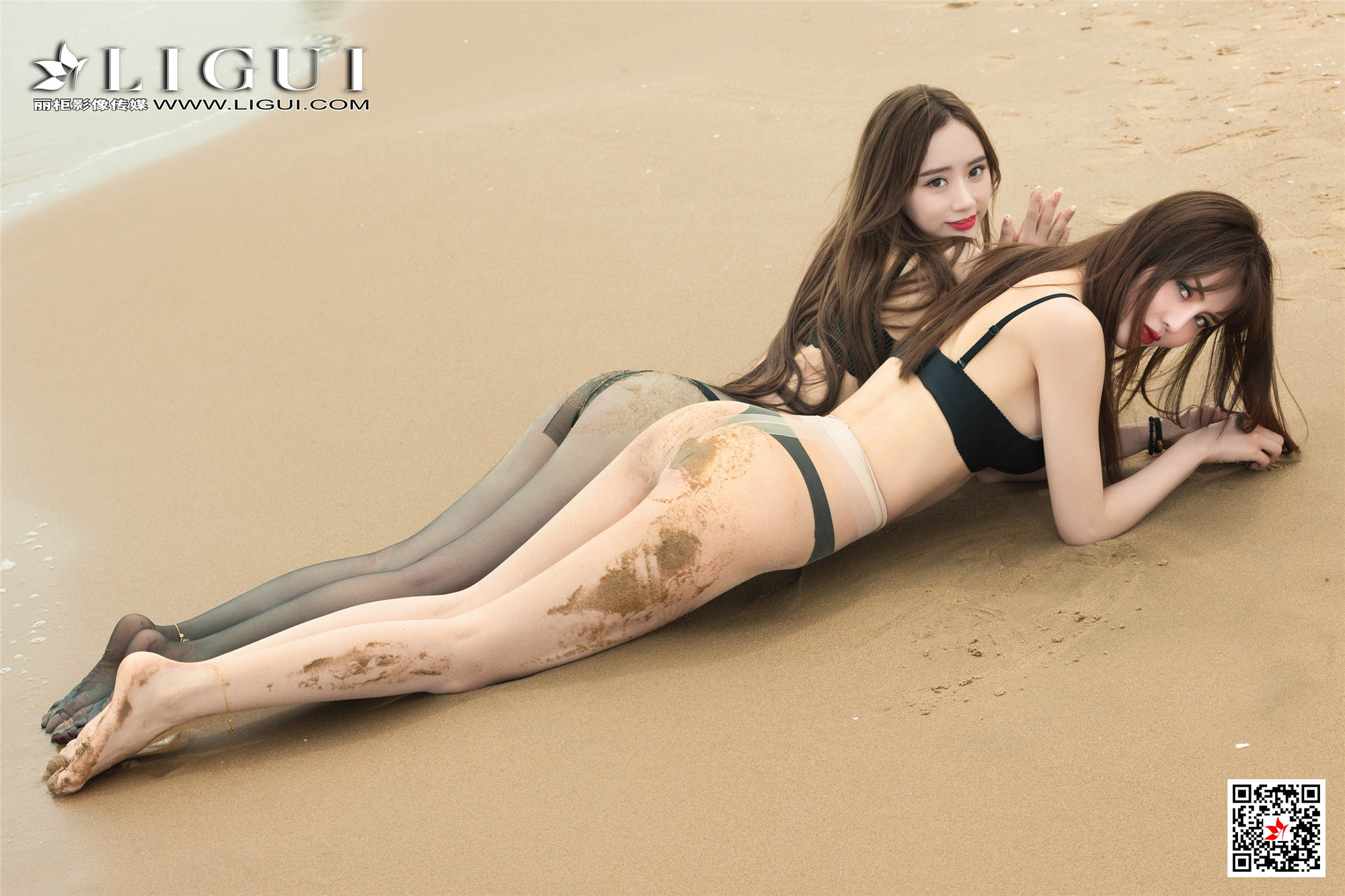 Foot Fetish Twin Flowers 61