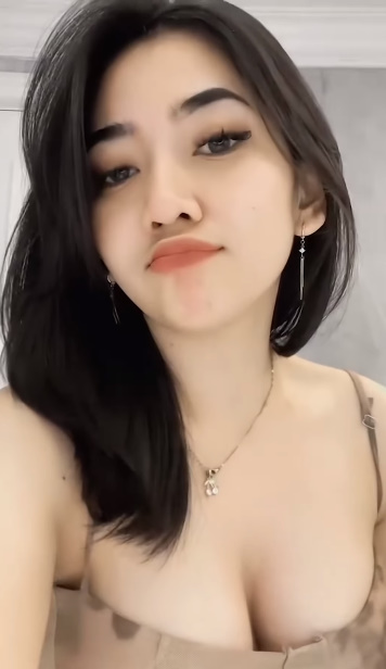 looking makes it hot_87