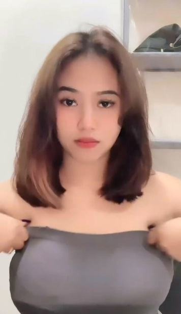 looking makes it hot_87