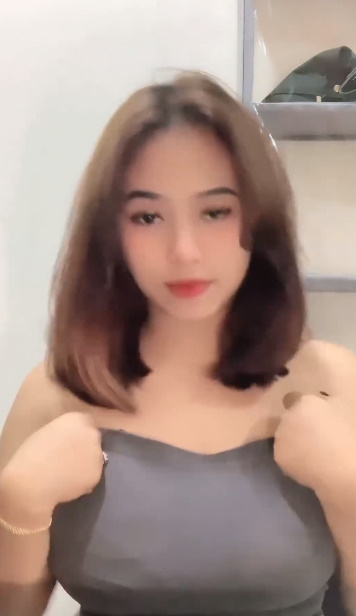 looking makes it hot_87