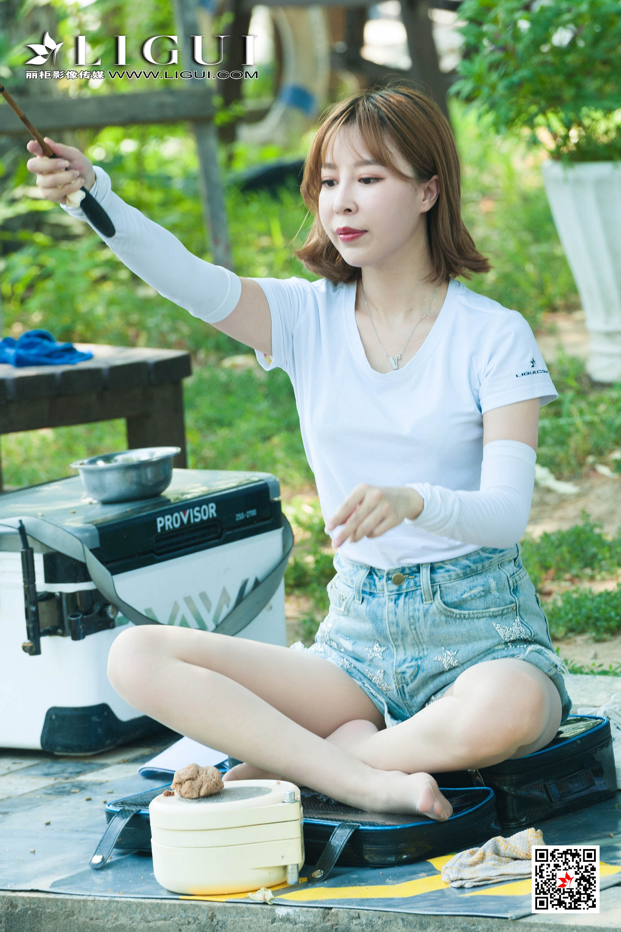 Foot Fetish Twin Flowers 62